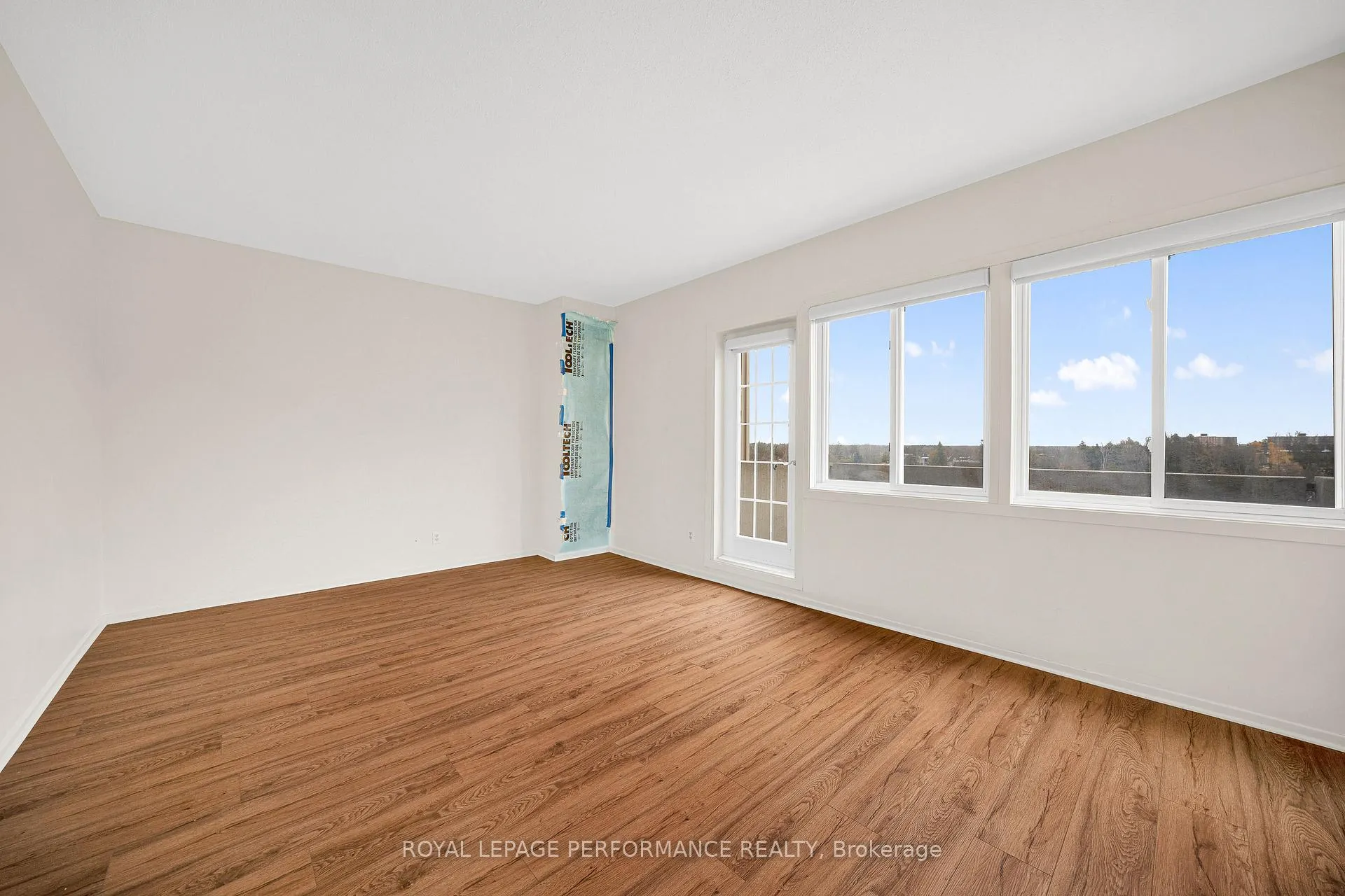 Photo 20 of Unit 806, 1599 Lassiter Terrace, Ottawa, Beaconwood — HOMEH