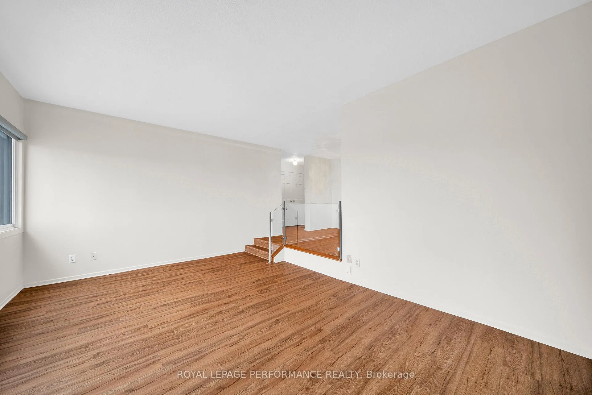 Photo 22 of Unit 806, 1599 Lassiter Terrace, Ottawa, Beaconwood — HOMEH