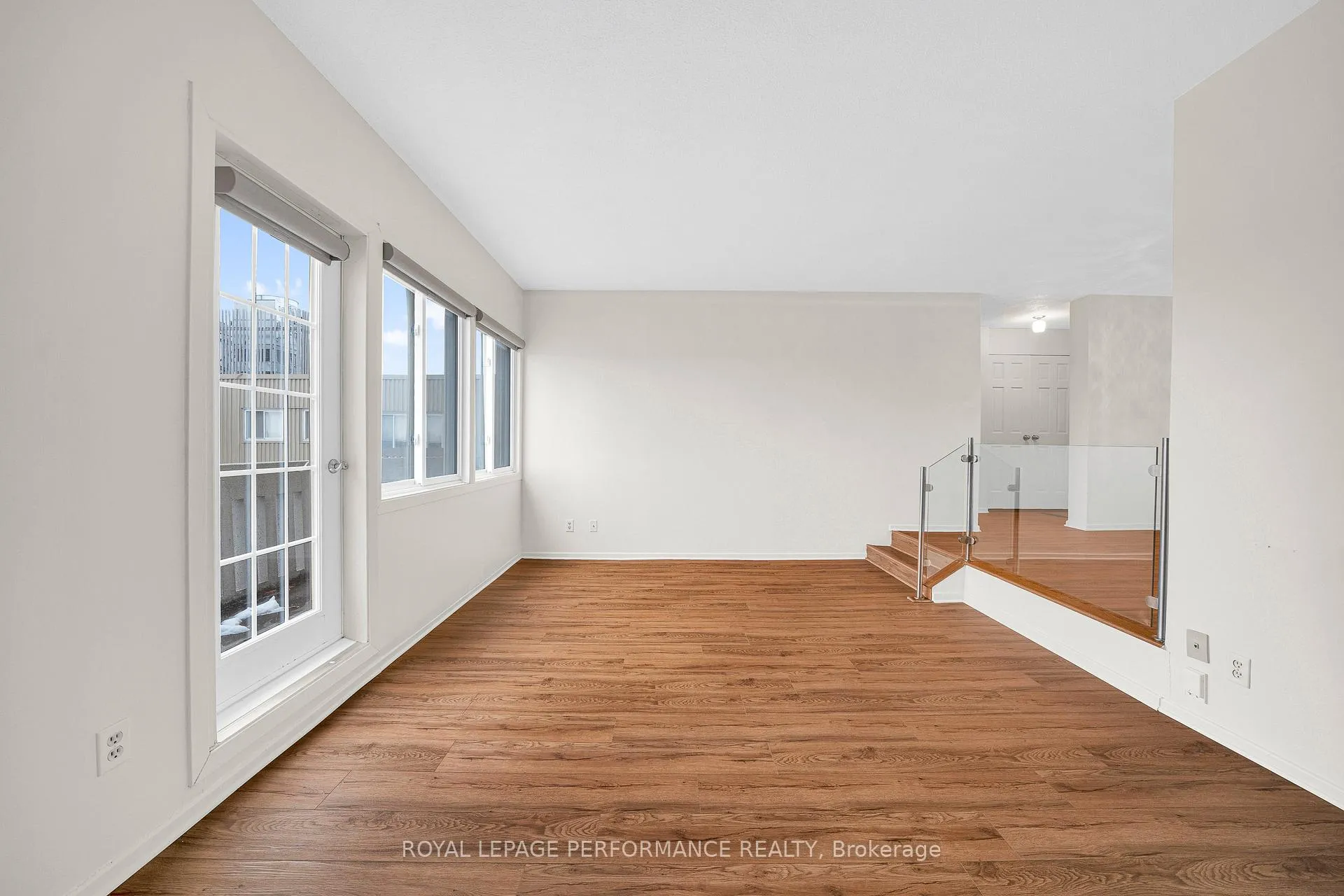 Photo 23 of Unit 806, 1599 Lassiter Terrace, Ottawa, Beaconwood — HOMEH