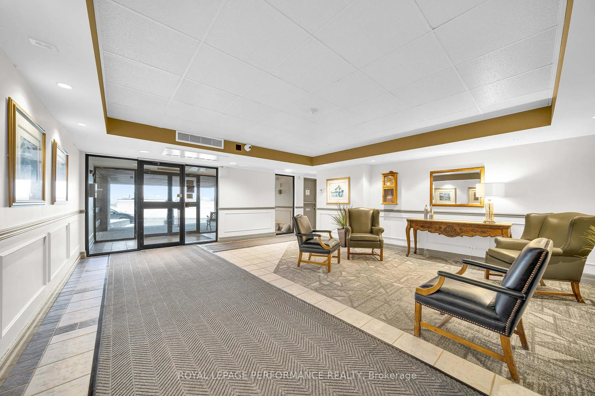 Photo 33 of Unit 806, 1599 Lassiter Terrace, Ottawa, Beaconwood — HOMEH