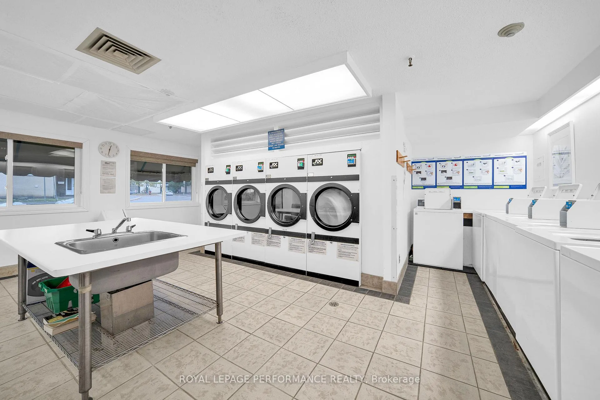 Photo 35 of Unit 806, 1599 Lassiter Terrace, Ottawa, Beaconwood — HOMEH