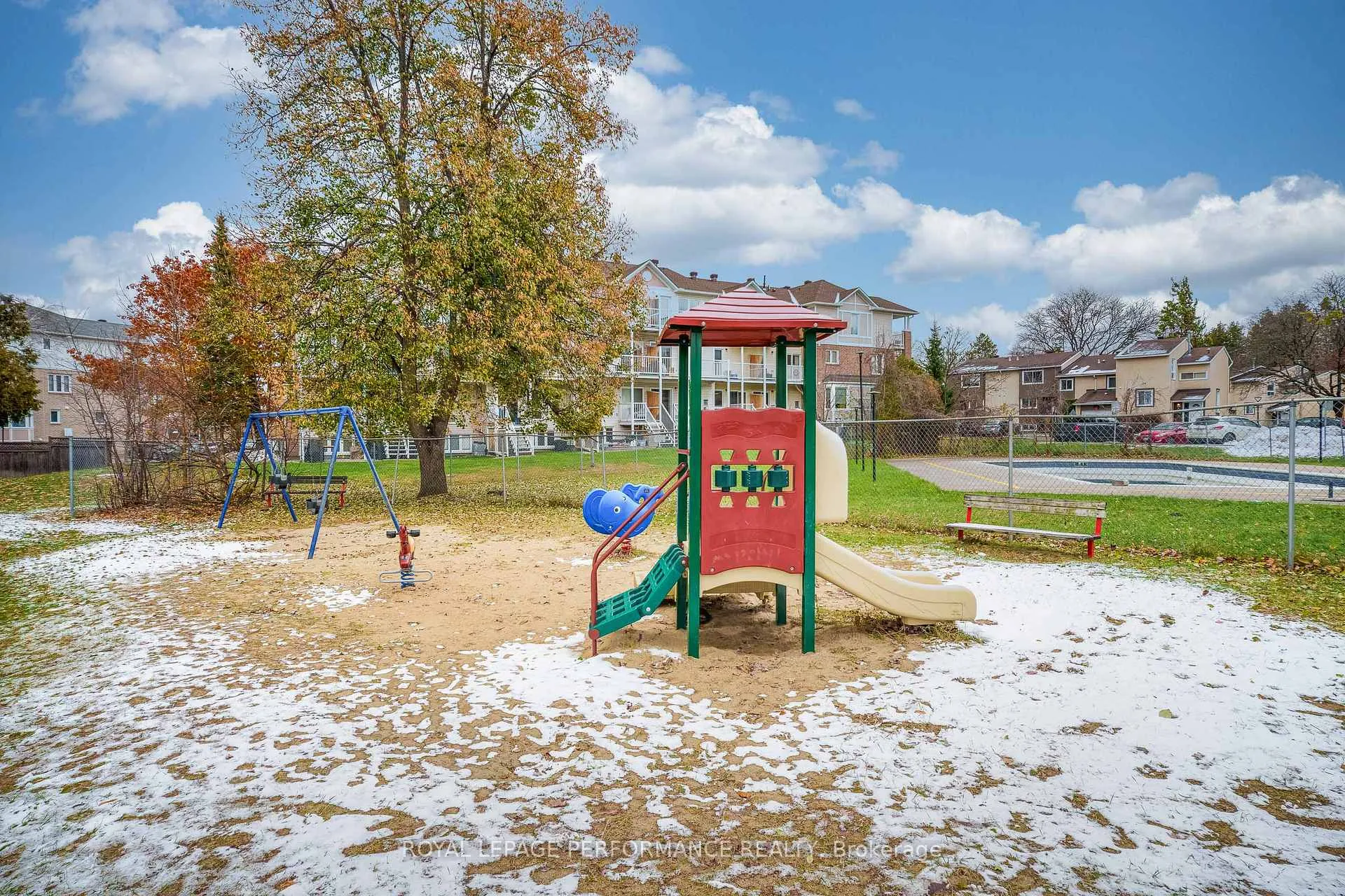 Photo 39 of Unit 806, 1599 Lassiter Terrace, Ottawa, Beaconwood — HOMEH