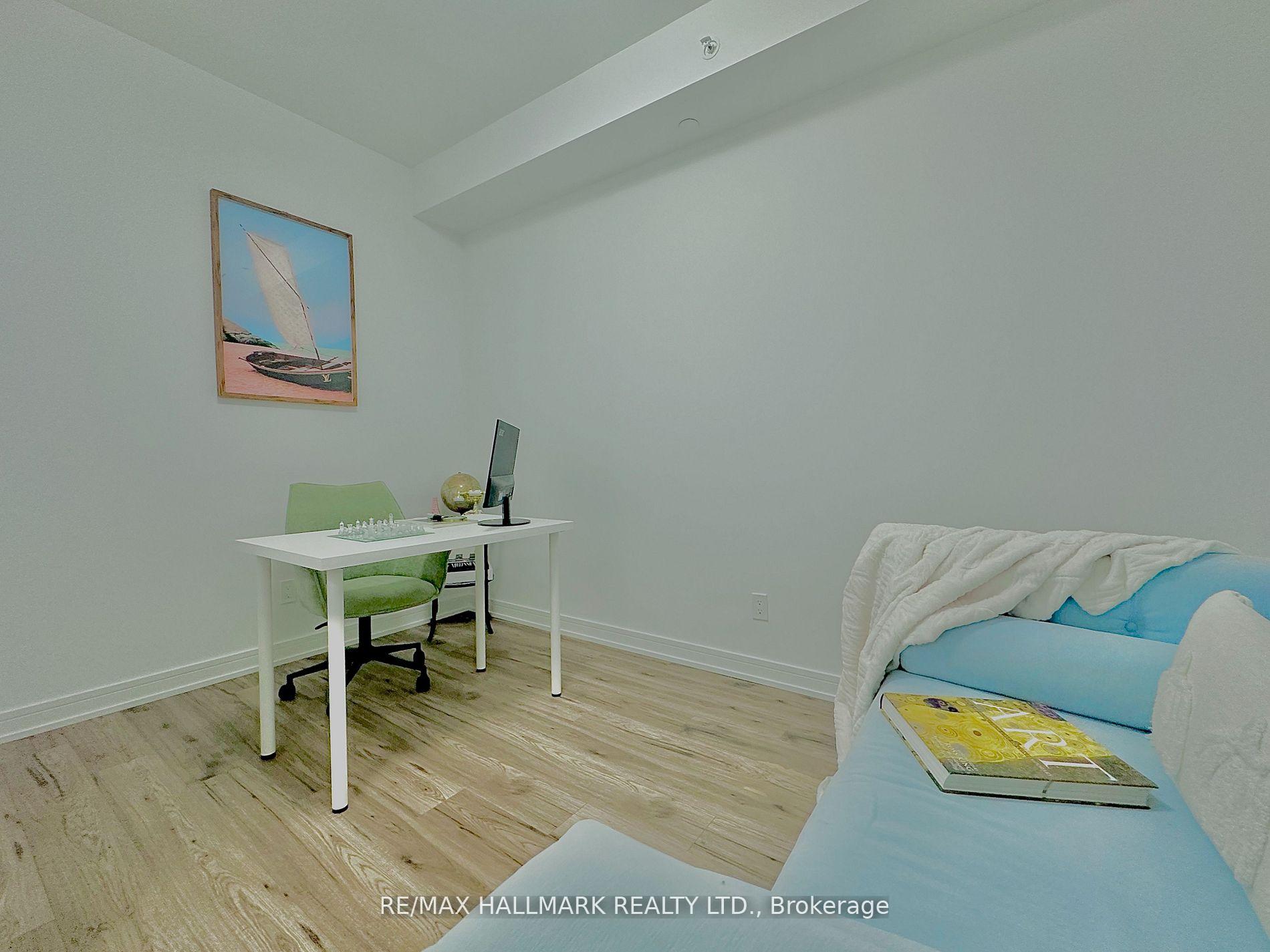 Photo 9 of Unit 221, 621 Sheppard Avenue E, North York, Bayview Village — HOMEH