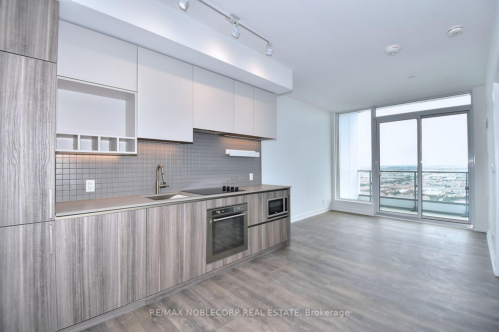 Photo 9 of Unit 2811, 898 Portage Parkway, Vaughan, Vaughan Corporate Centre — HOMEH