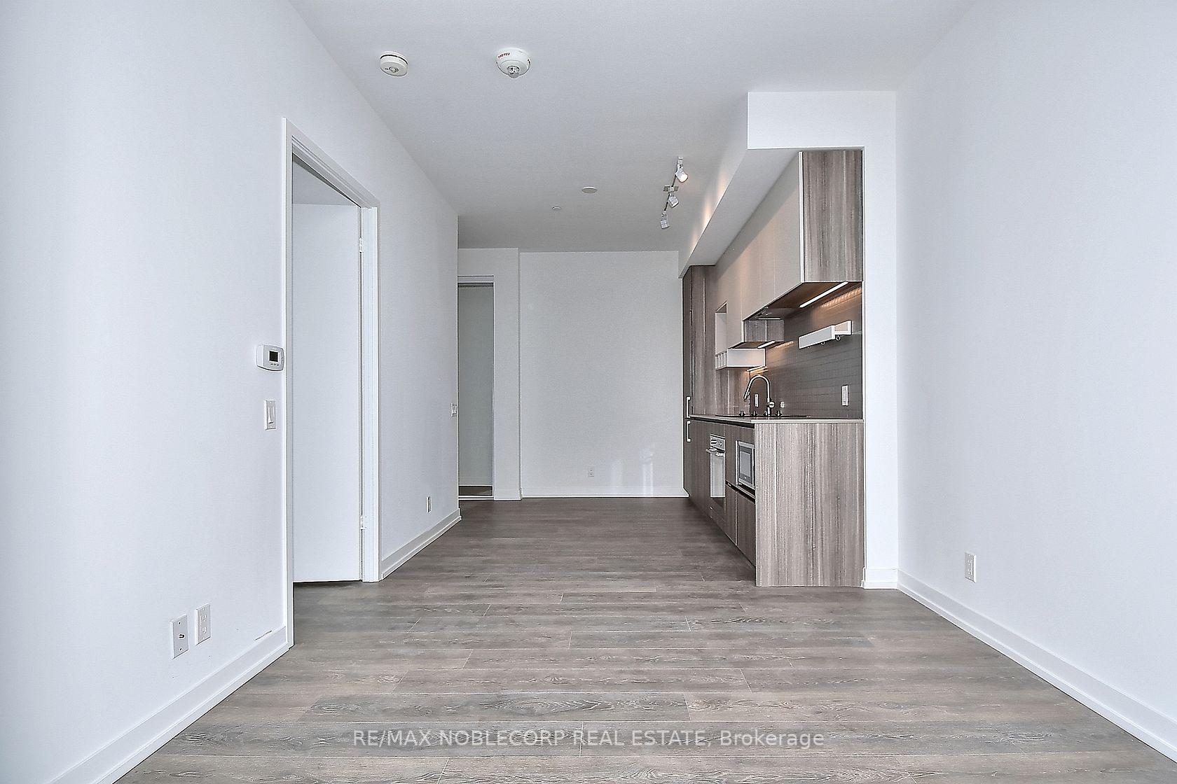 Photo 15 of Unit 2811, 898 Portage Parkway, Vaughan, Vaughan Corporate Centre — HOMEH