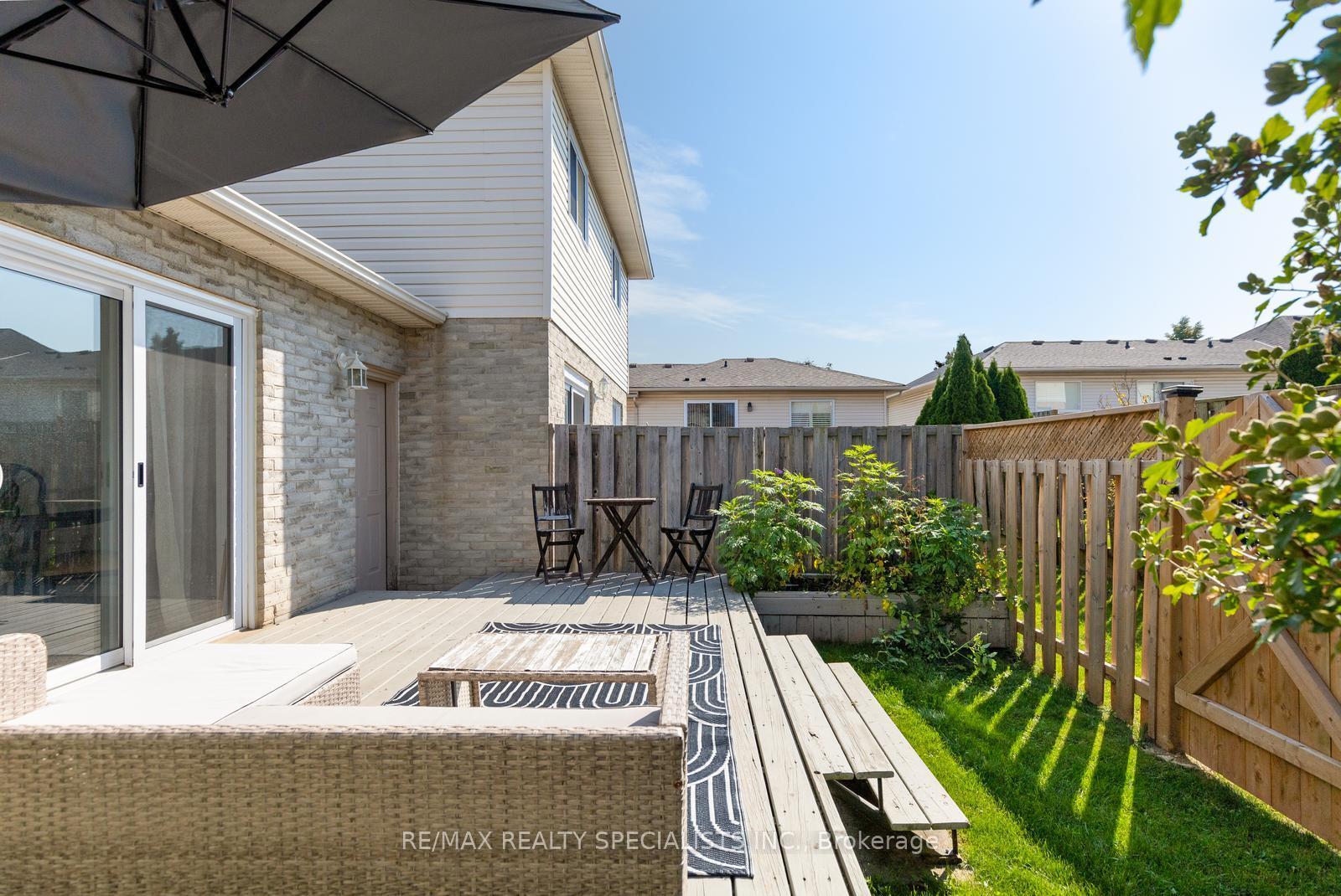 Photo 15 of Unit 35, 24 Kenyon Crescent, Grimsby, Grimsby East — HOMEH
