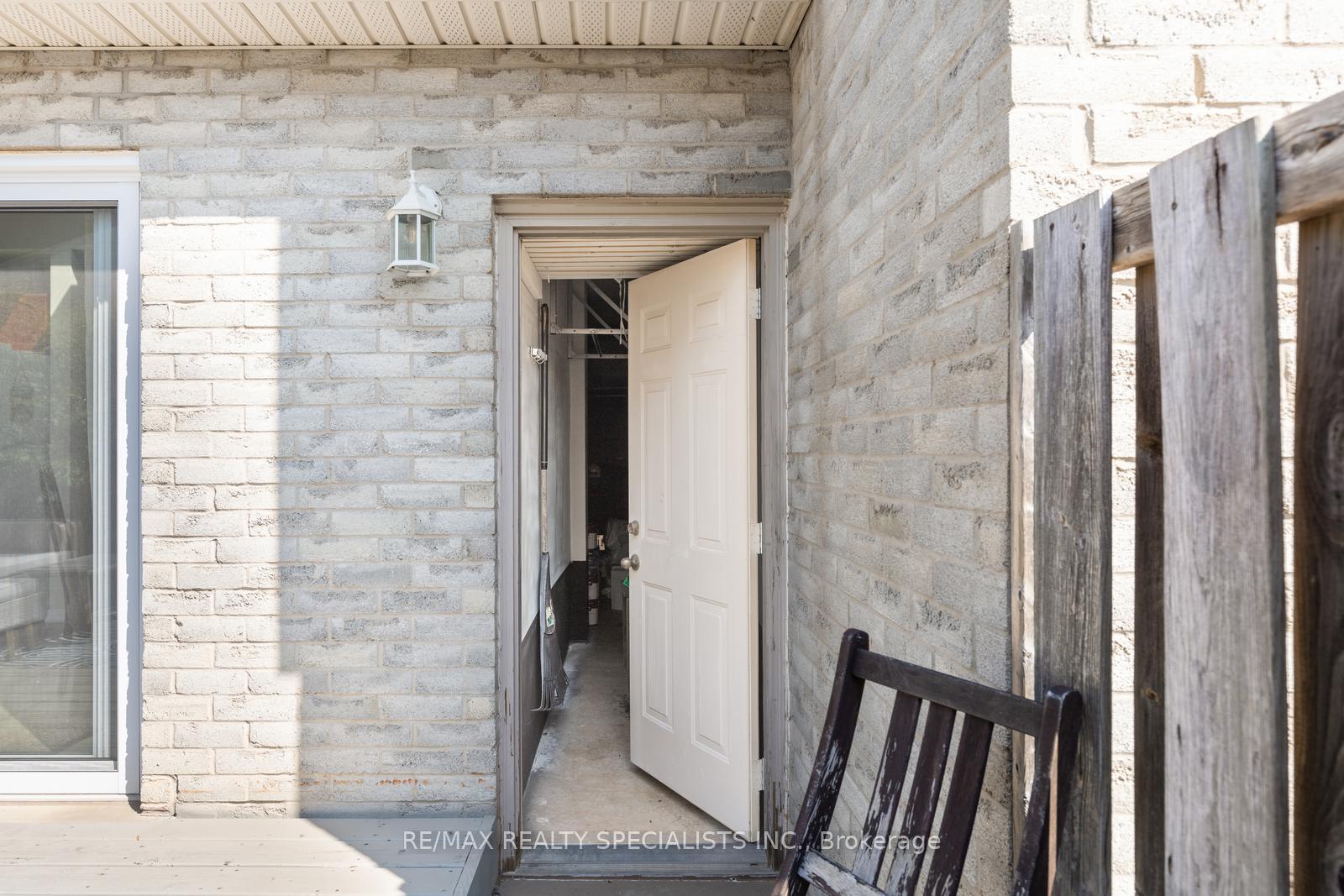 Photo 16 of Unit 35, 24 Kenyon Crescent, Grimsby, Grimsby East — HOMEH