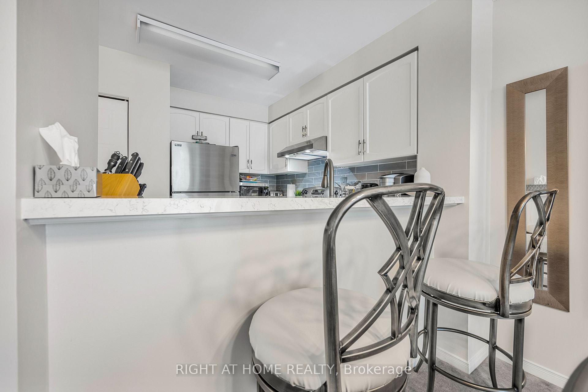 Photo 32 of Unit 605, 150 Dunlop Street E, Barrie, City Centre — HOMEH