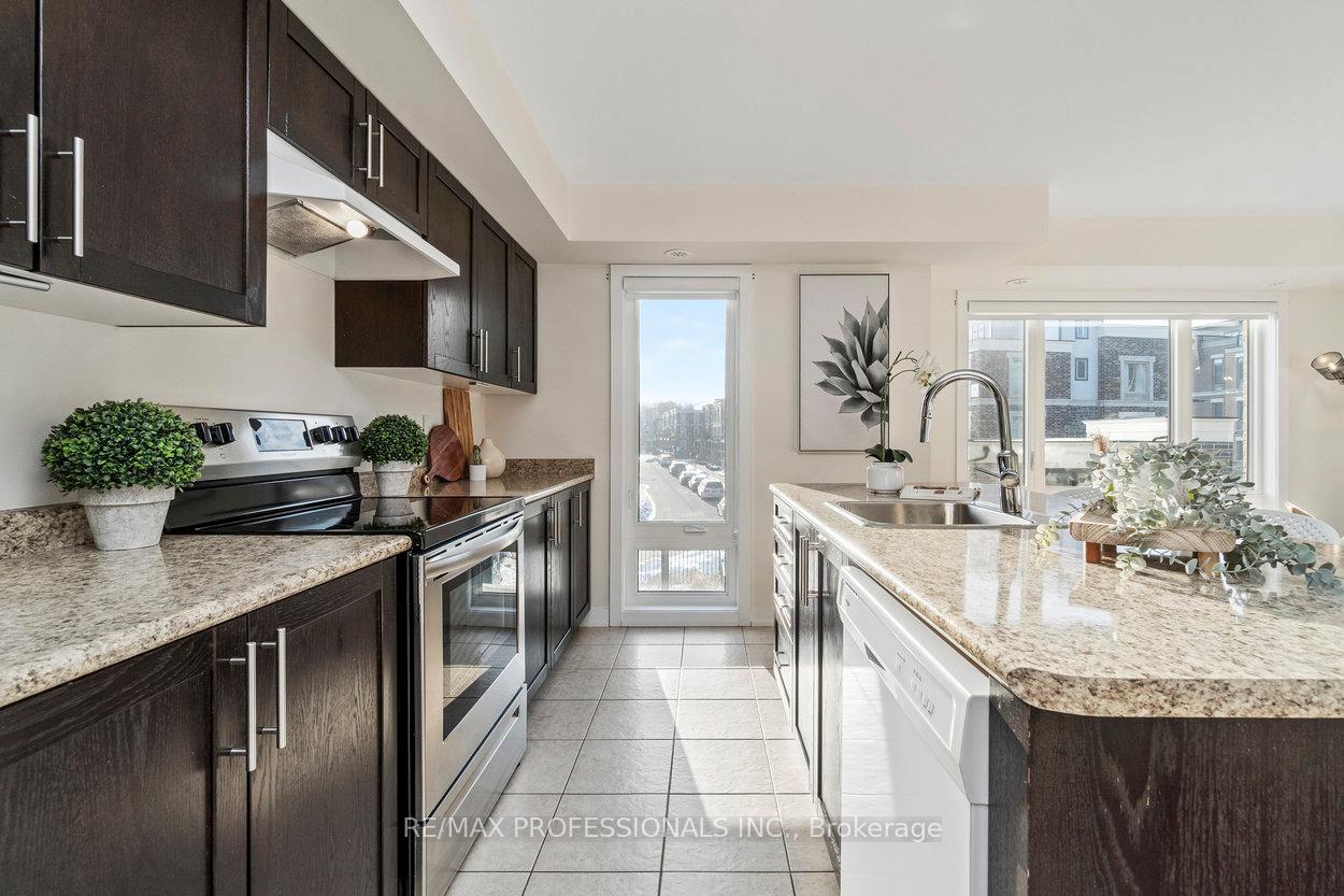 Photo 12 of Unit 912, 2 Blanche Lane, Markham, Cornell — HOMEH