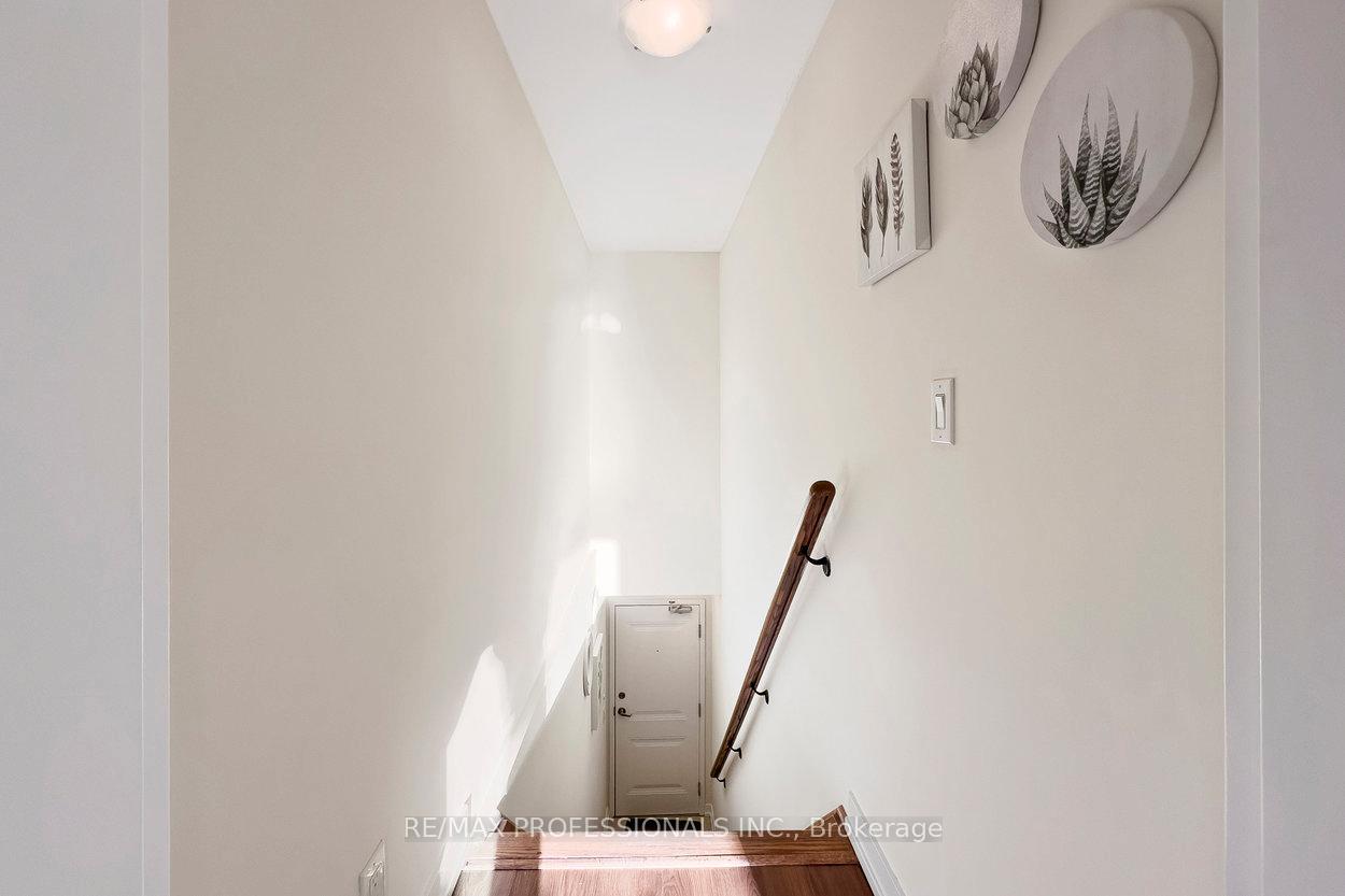 Photo 25 of Unit 912, 2 Blanche Lane, Markham, Cornell — HOMEH