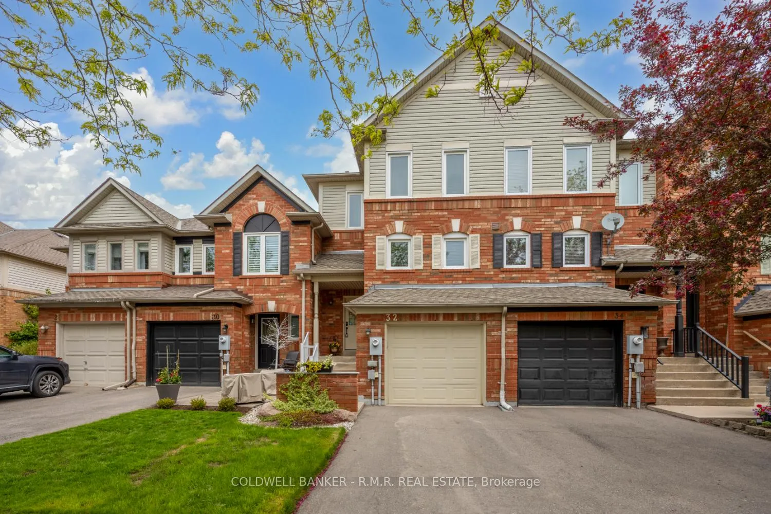 Photo 2 of 32 Mugford Road, Aurora, Bayview Wellington — HOMEH