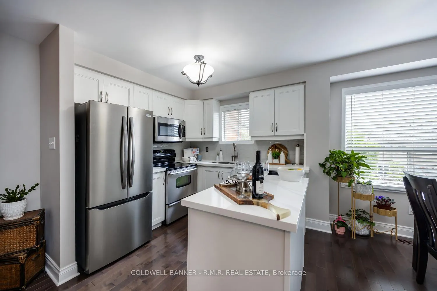 Photo 6 of 32 Mugford Road, Aurora, Bayview Wellington — HOMEH