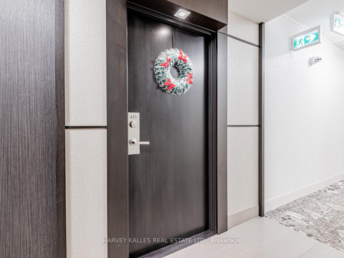 Photo 3 of Unit 415, 23 Glebe Road W, Toronto, Yonge-Eglinton — HOMEH