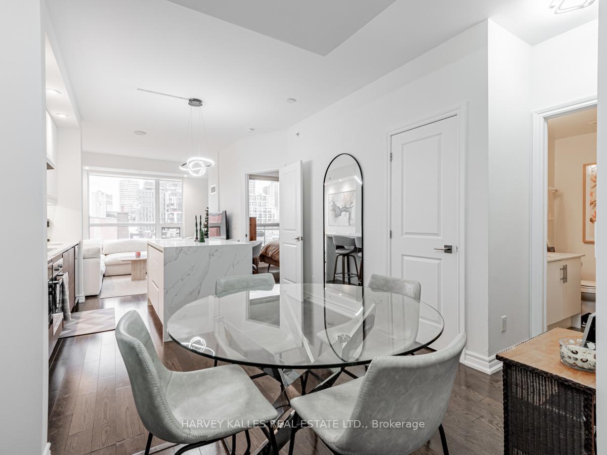 Photo 8 of Unit 415, 23 Glebe Road W, Toronto, Yonge-Eglinton — HOMEH
