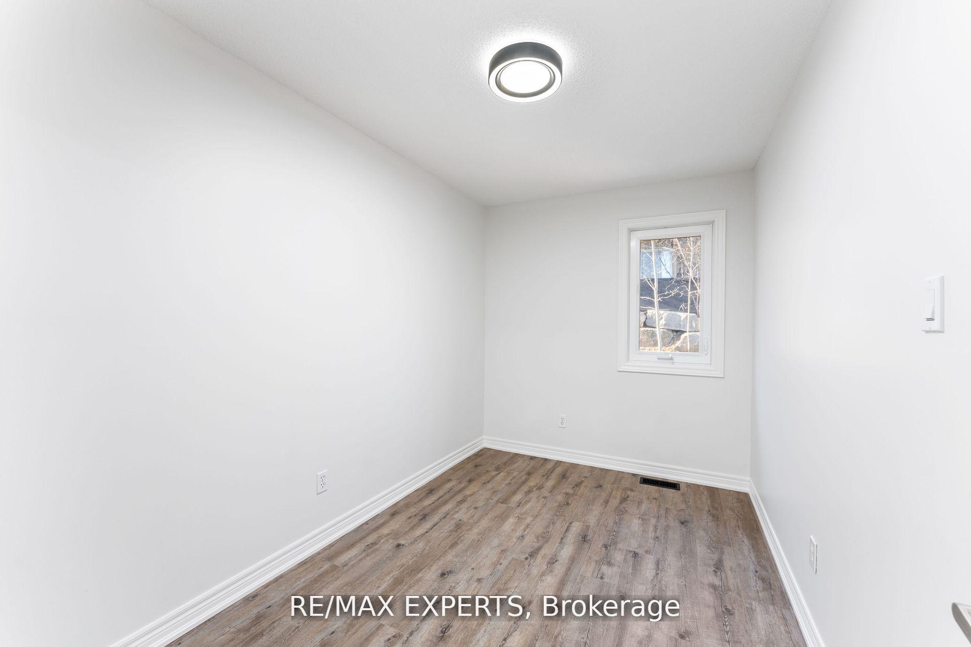 Photo 16 of Unit 10, 20 William Farr Lane, Vaughan, West Woodbridge — HOMEH
