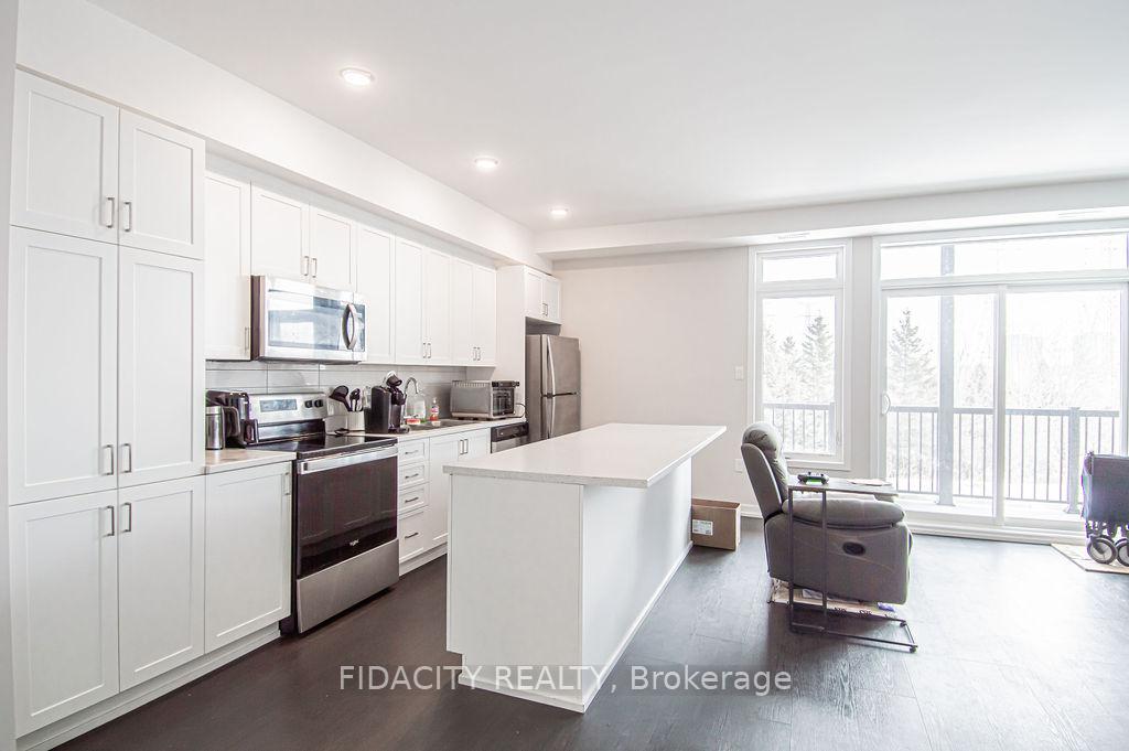 Photo 4 of Unit F, 231 Citiplace Drive, Ottawa, Merivale Industrial Park/Citiplace — HOMEH