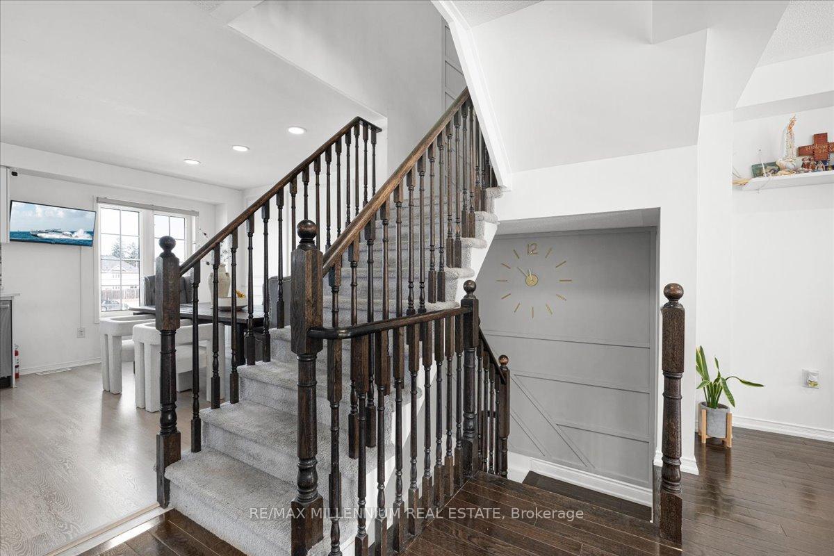 Photo 15 of 587 Rossland Road E, Ajax, Central East — HOMEH