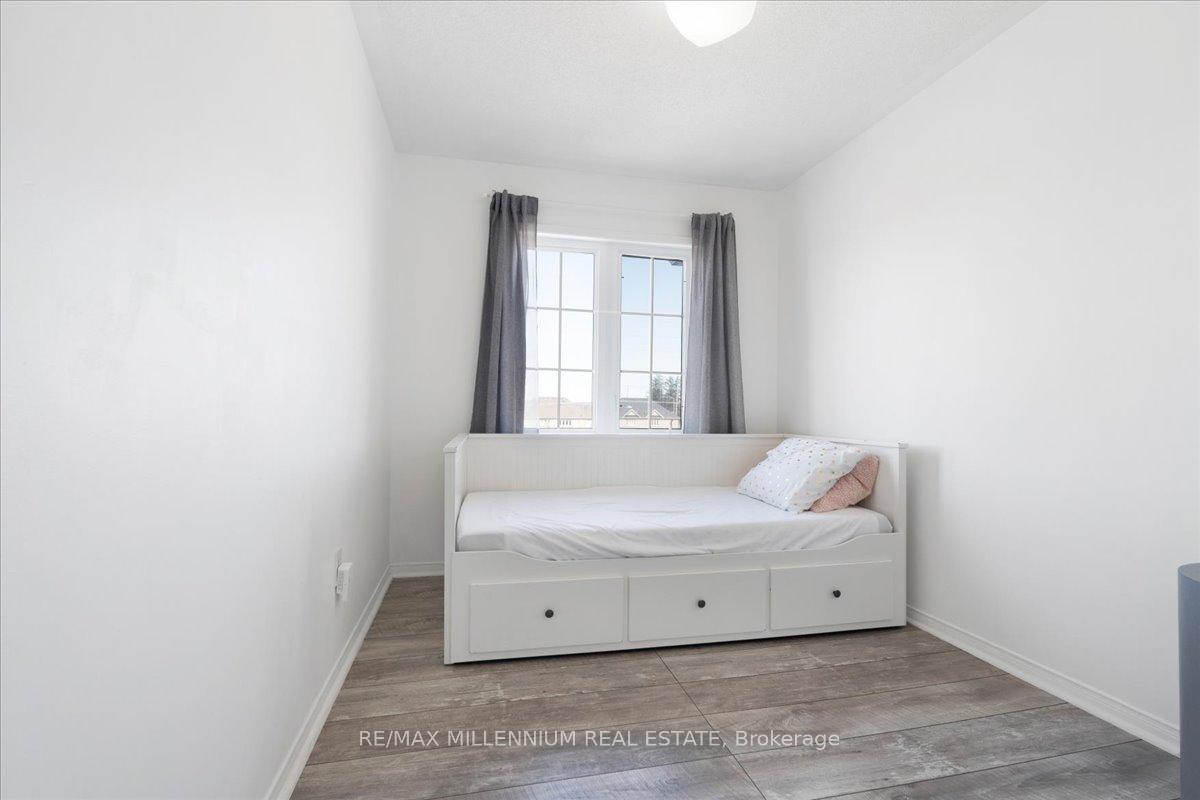 Photo 27 of 587 Rossland Road E, Ajax, Central East — HOMEH