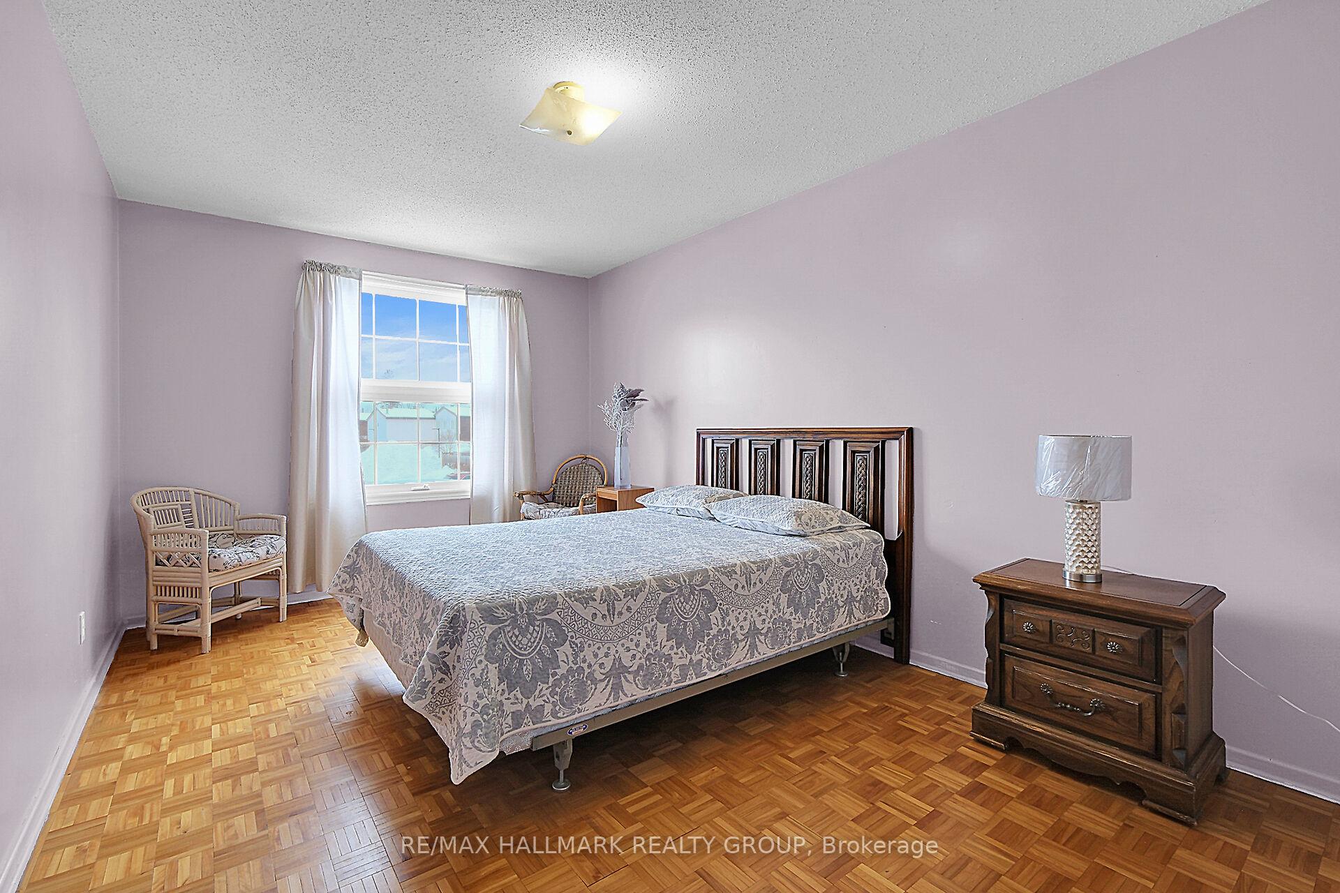 Photo 14 of 3318 Southgate Road, Ottawa, South Keys — HOMEH
