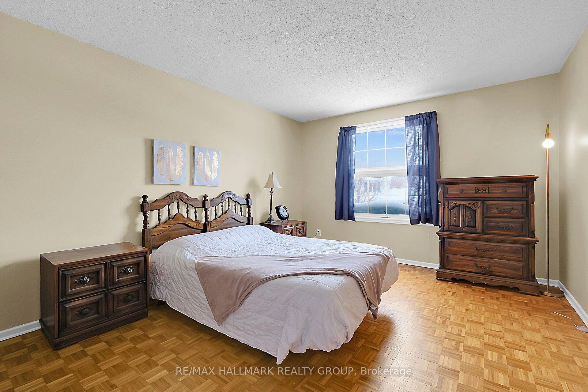Photo 16 of 3318 Southgate Road, Ottawa, South Keys — HOMEH