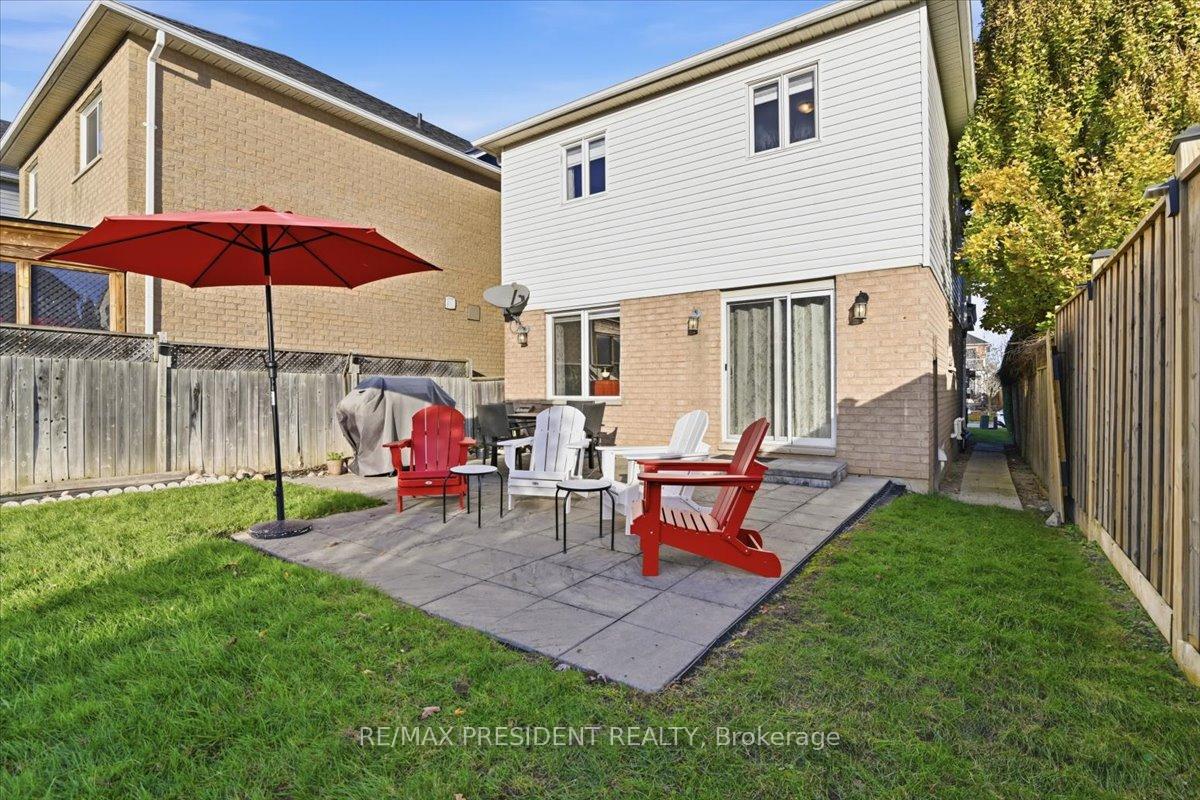 Photo 34 of 8 Cotton Street, Clarington, Bowmanville — HOMEH