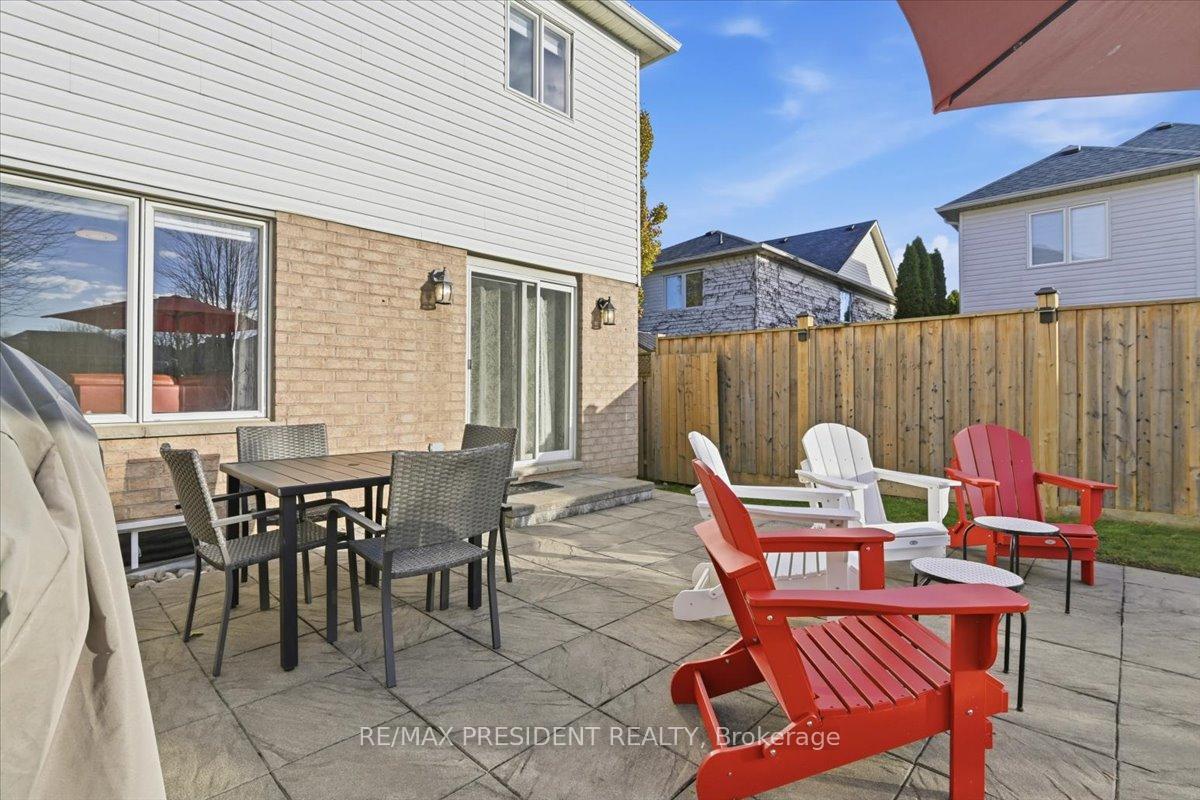 Photo 36 of 8 Cotton Street, Clarington, Bowmanville — HOMEH
