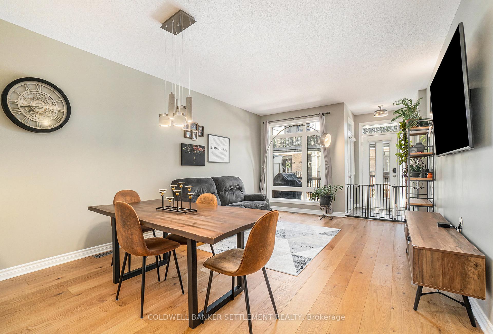 Photo 7 of 266 Pembina Private, Ottawa, Riverside South/Gloucester Glen — HOMEH