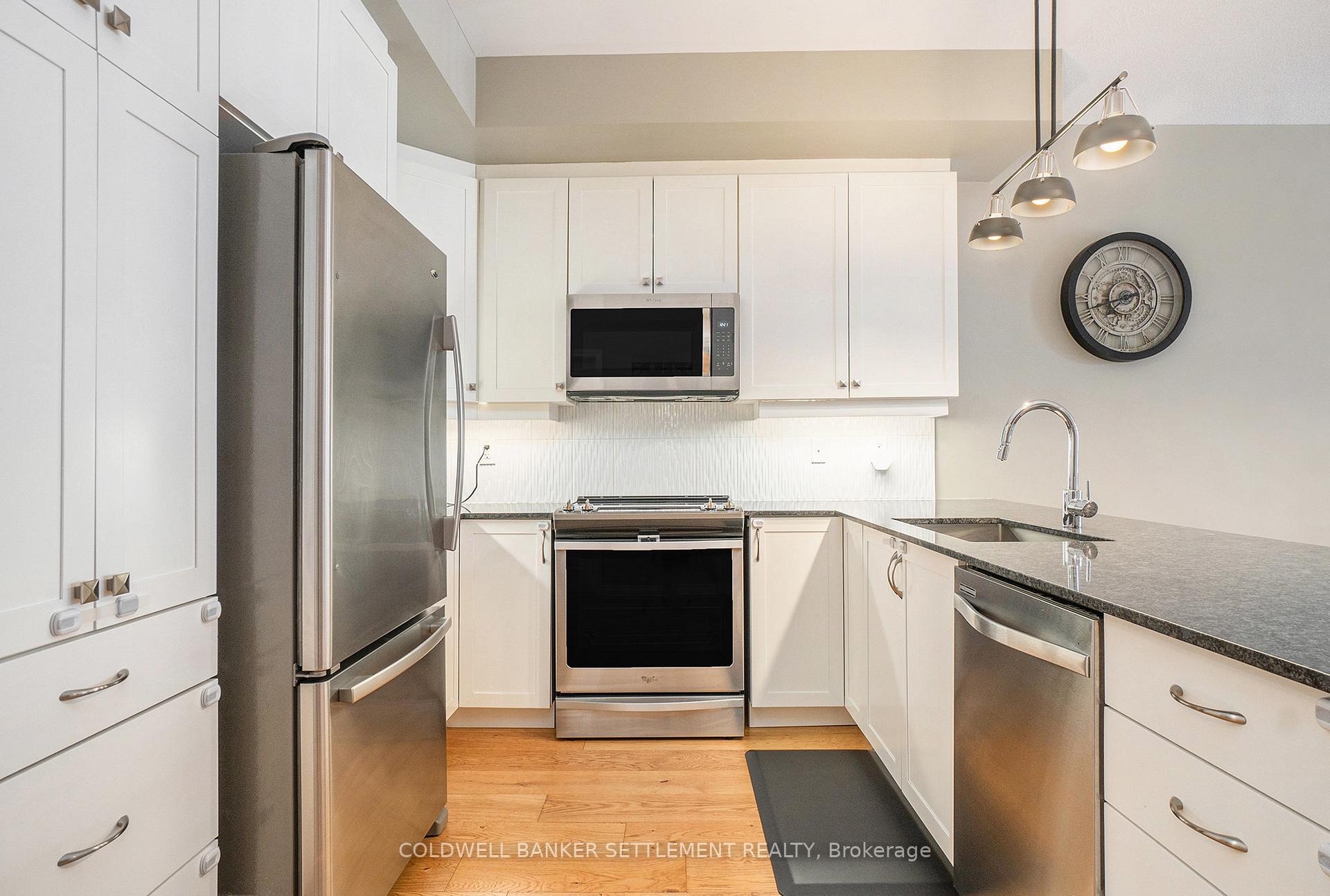 Photo 13 of 266 Pembina Private, Ottawa, Riverside South/Gloucester Glen — HOMEH