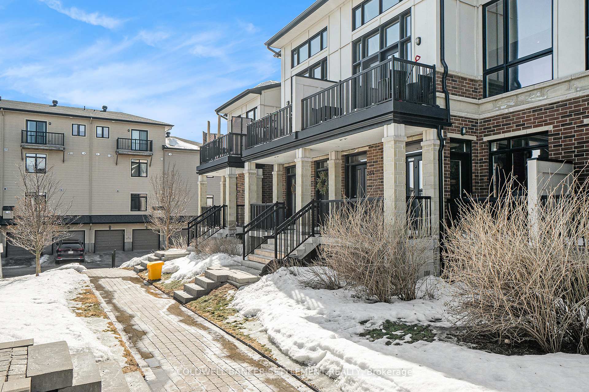 Photo 25 of 266 Pembina Private, Ottawa, Riverside South/Gloucester Glen — HOMEH