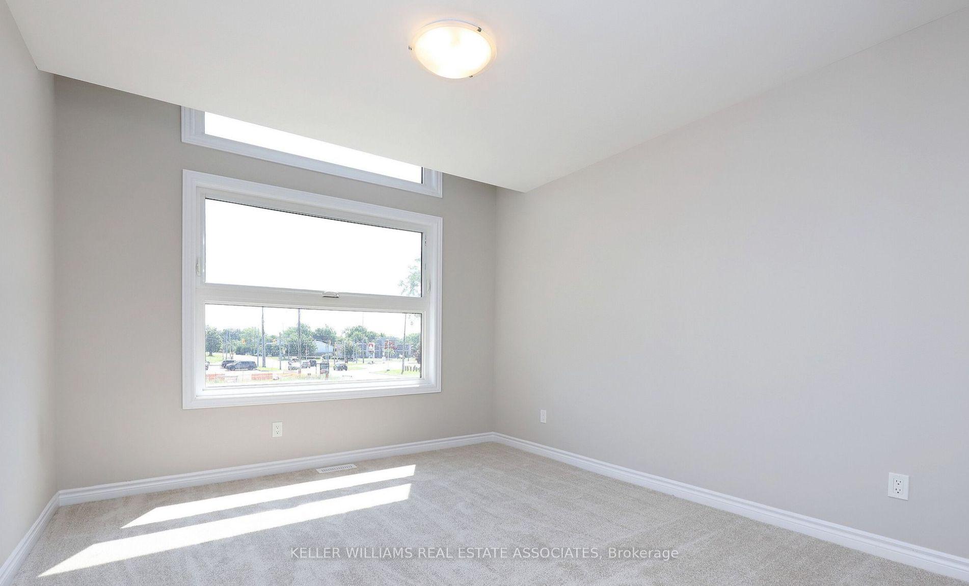 Photo 14 of Unit 32, 22 Renfrew Trail, Renfrew, Renfrew — HOMEH