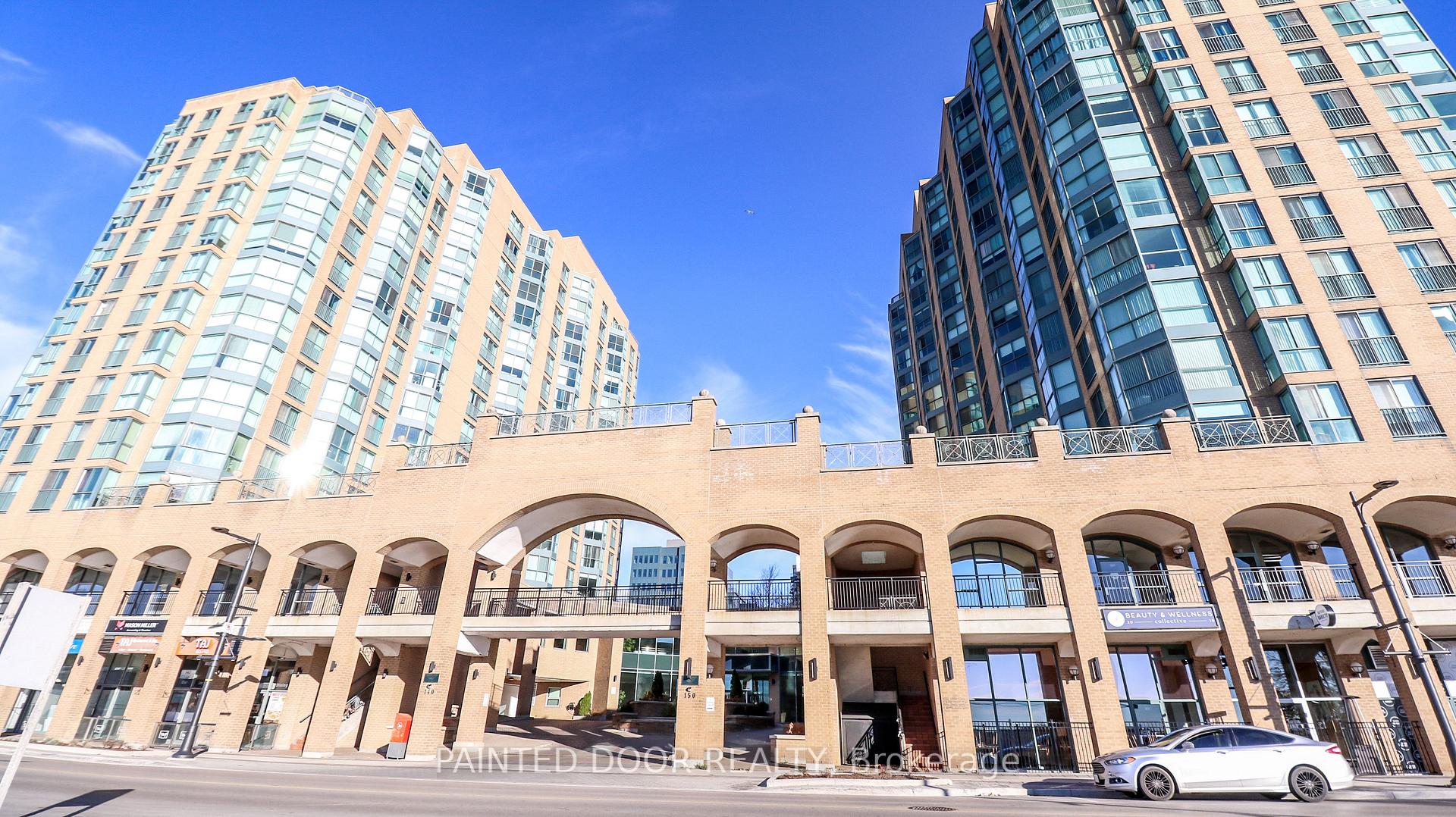 Front of Unit 1401, 150 Dunlop Street E