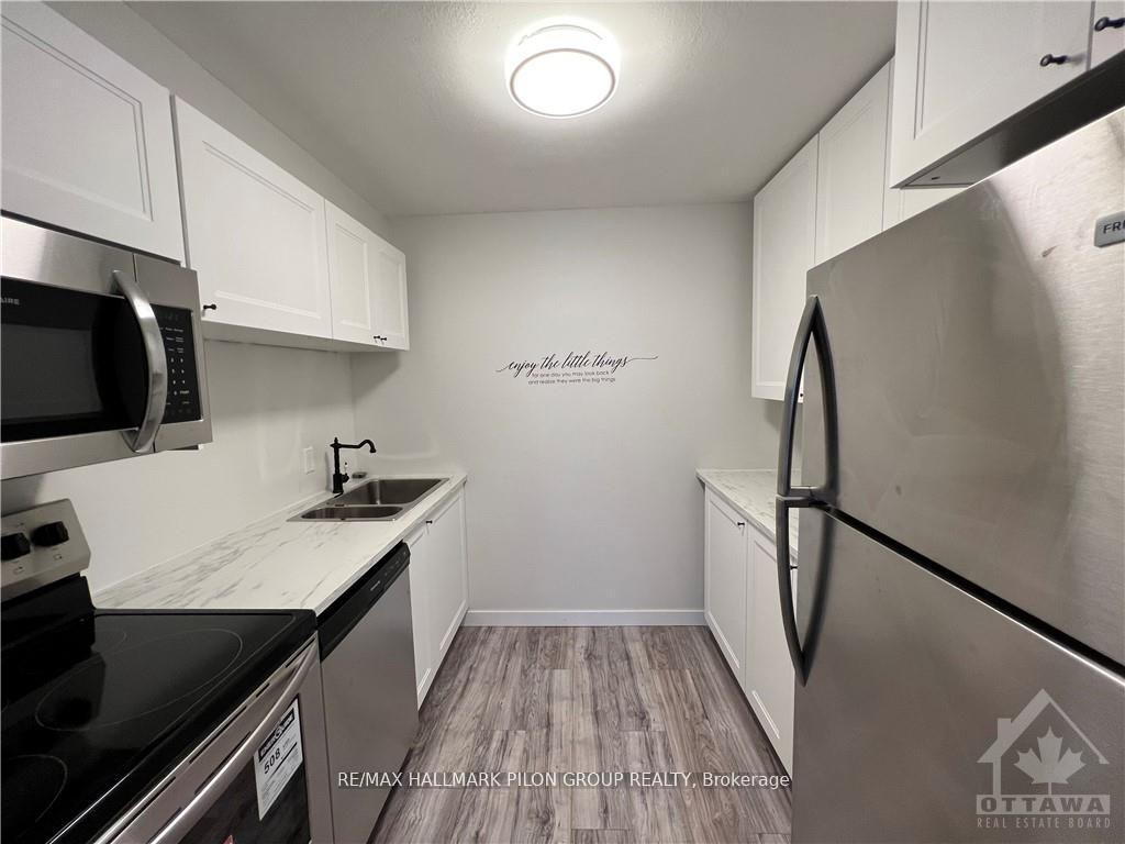 Photo 4 of Unit 1504, 475 Laurier Avenue W, Ottawa, Ottawa Centre — HOMEH