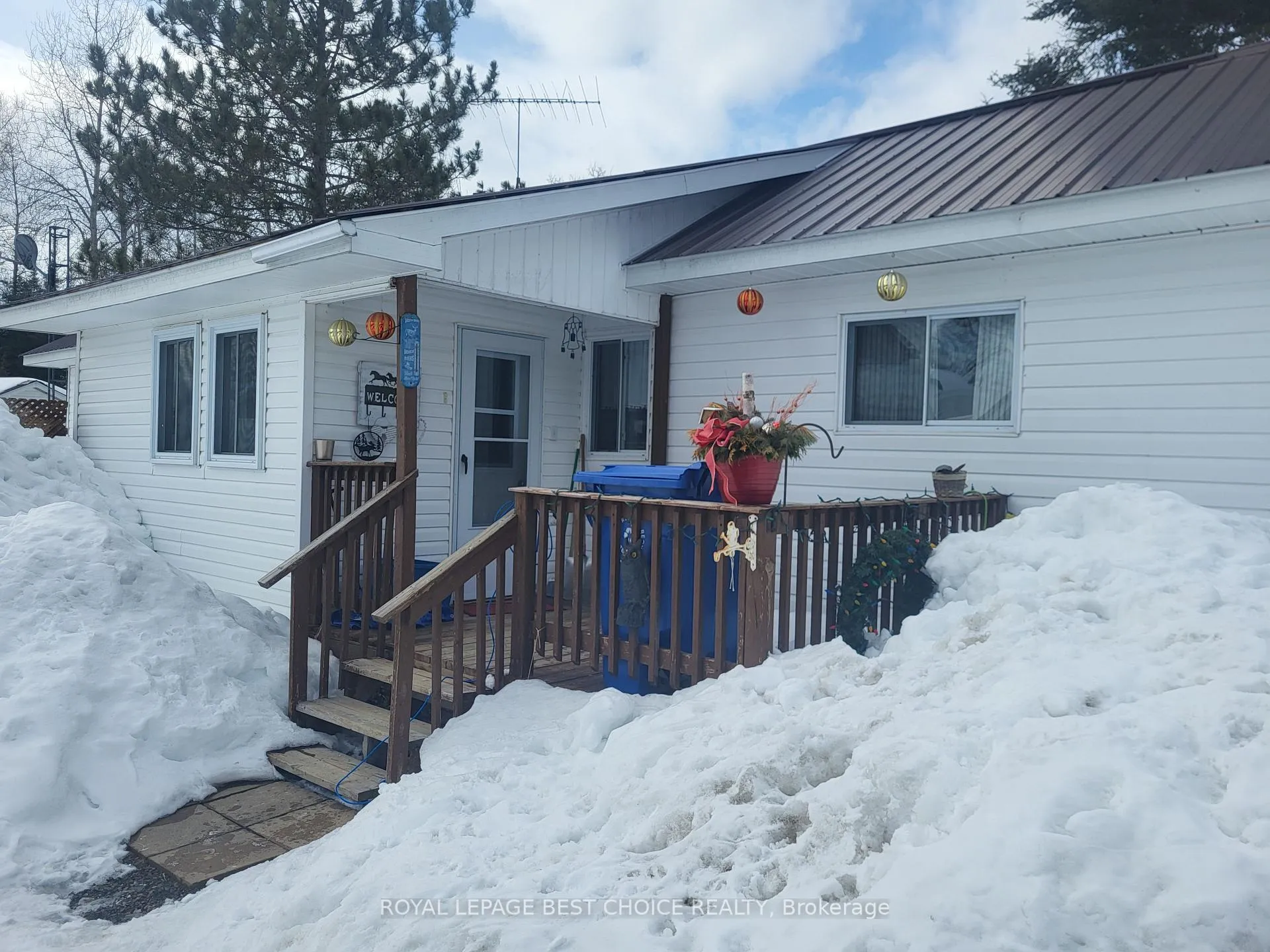 Photo 2 of 24 Goward Avenue W, Temagami — HOMEH
