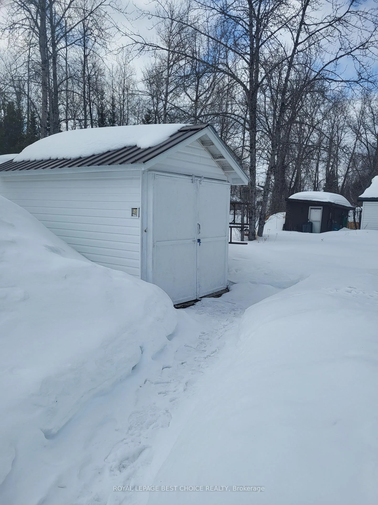 Photo 3 of 24 Goward Avenue W, Temagami — HOMEH