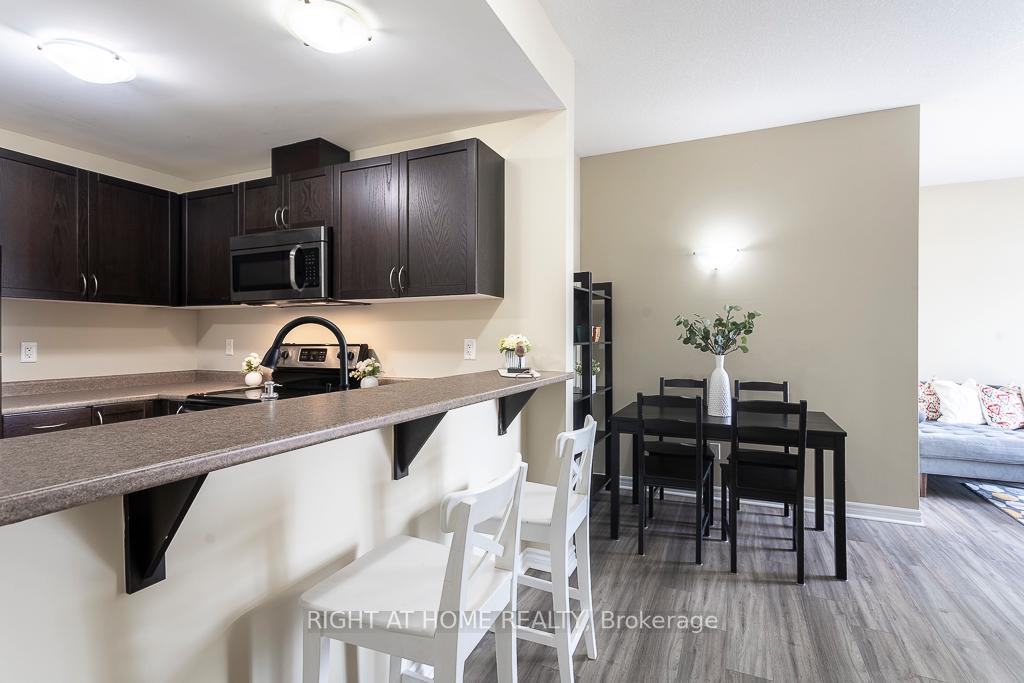 Photo 7 of Unit 412, 2 Colonial Drive, Guelph, Pineridge/Westminster Woods — HOMEH