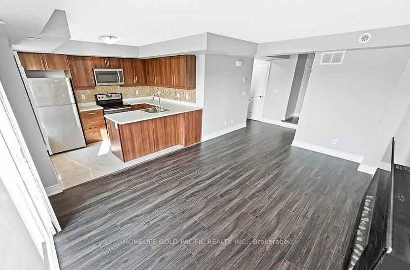 Photo 6 of Unit 515, 30 Dunsheath Way, Markham, Cornell — HOMEH