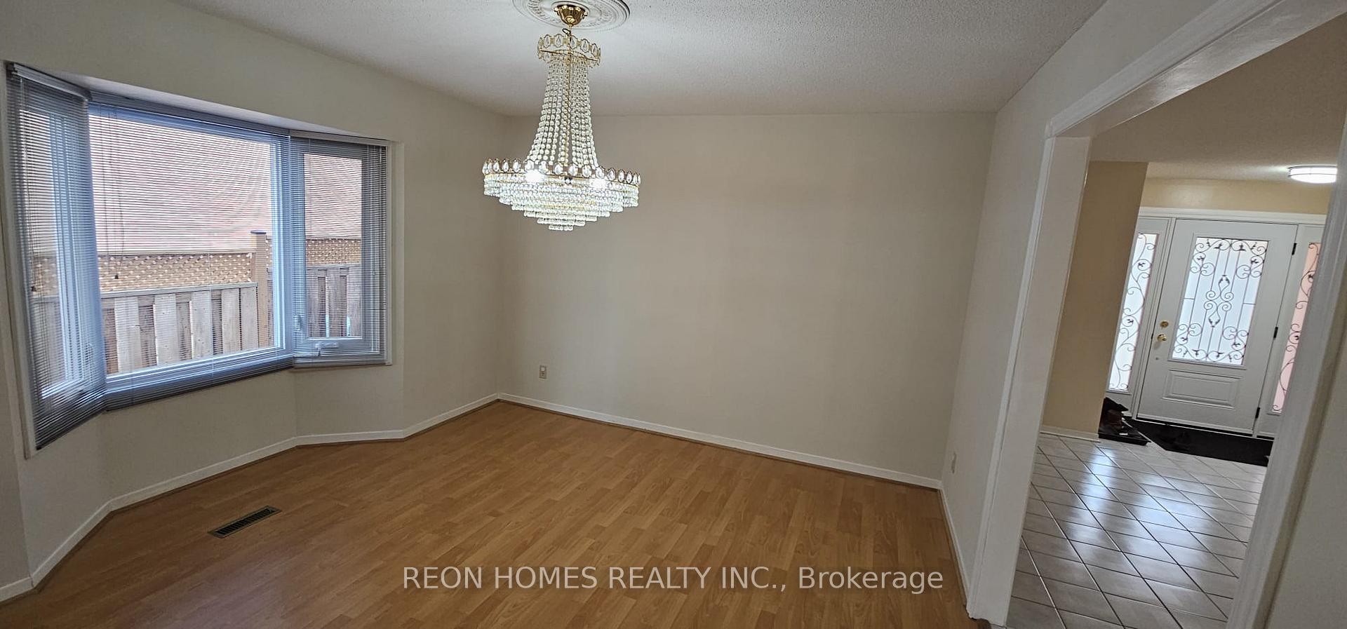 Photo 19 of 18 Bray Drive, Ajax, Central — HOMEH