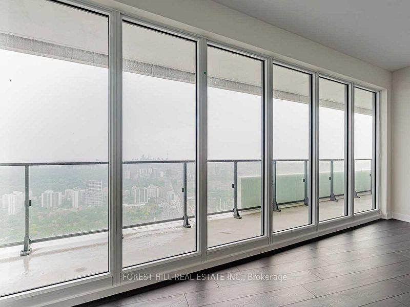 Photo 17 of Unit 5802, 2221 Yonge Street, Toronto, Mount Pleasant West — HOMEH