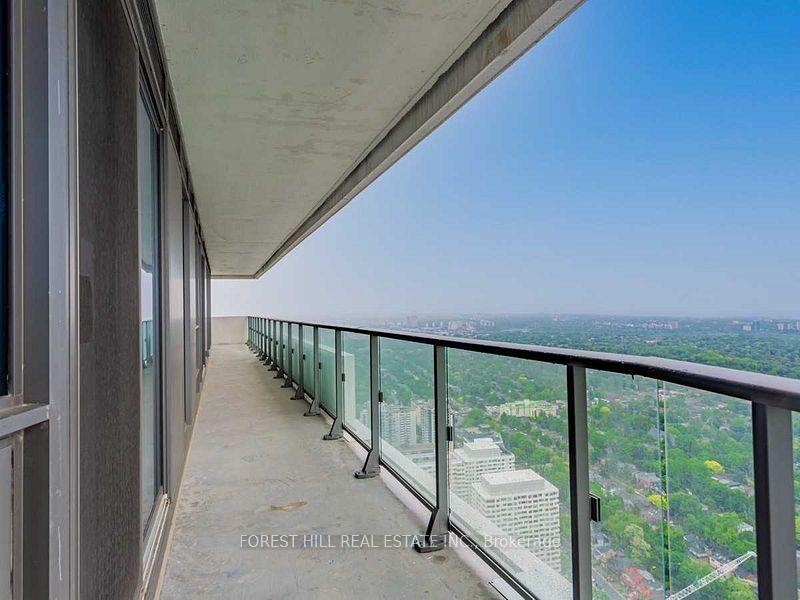 Photo 21 of Unit 5802, 2221 Yonge Street, Toronto, Mount Pleasant West — HOMEH