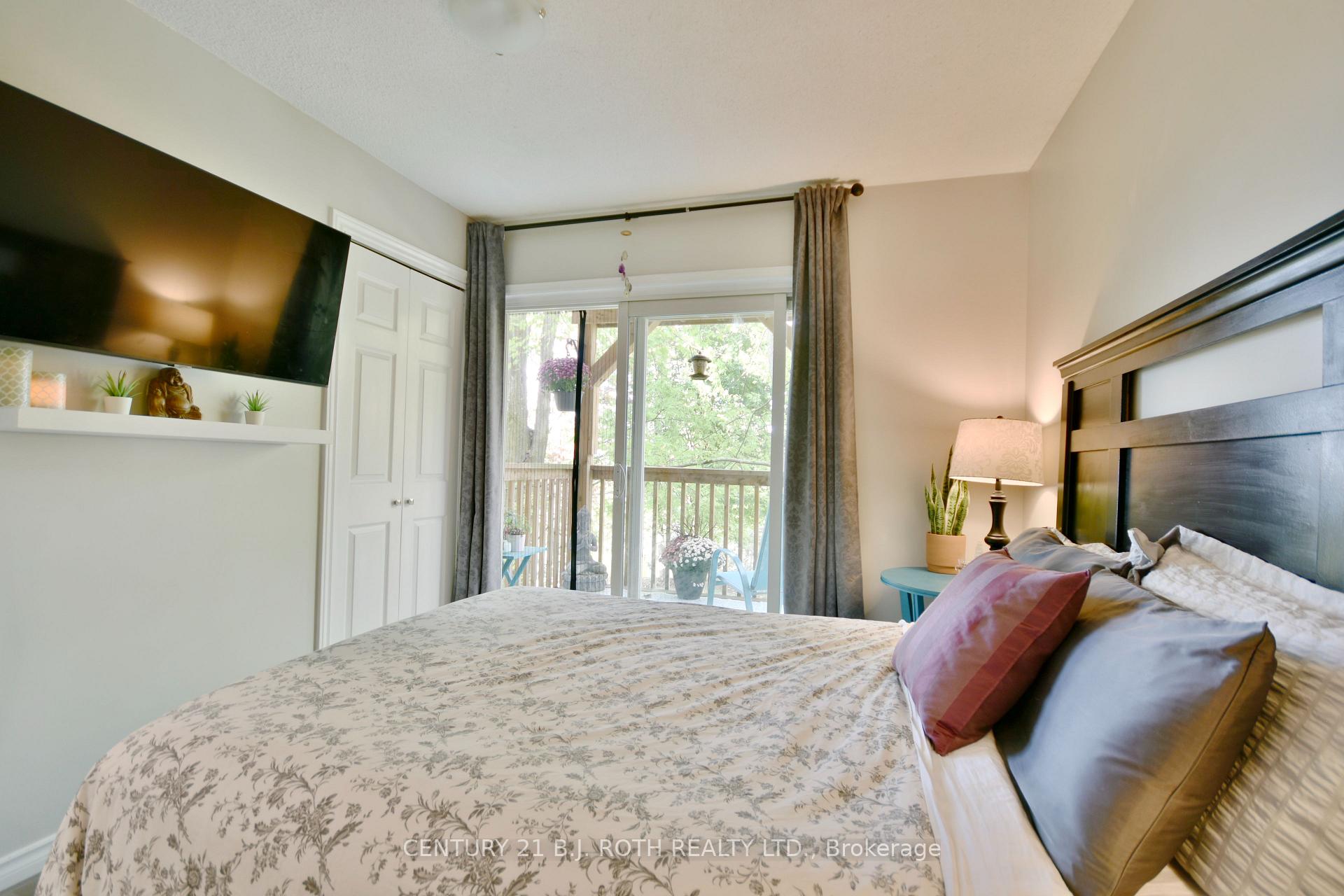 Photo 10 of Unit 8, 30 Loggers Run, Barrie, Ardagh — HOMEH