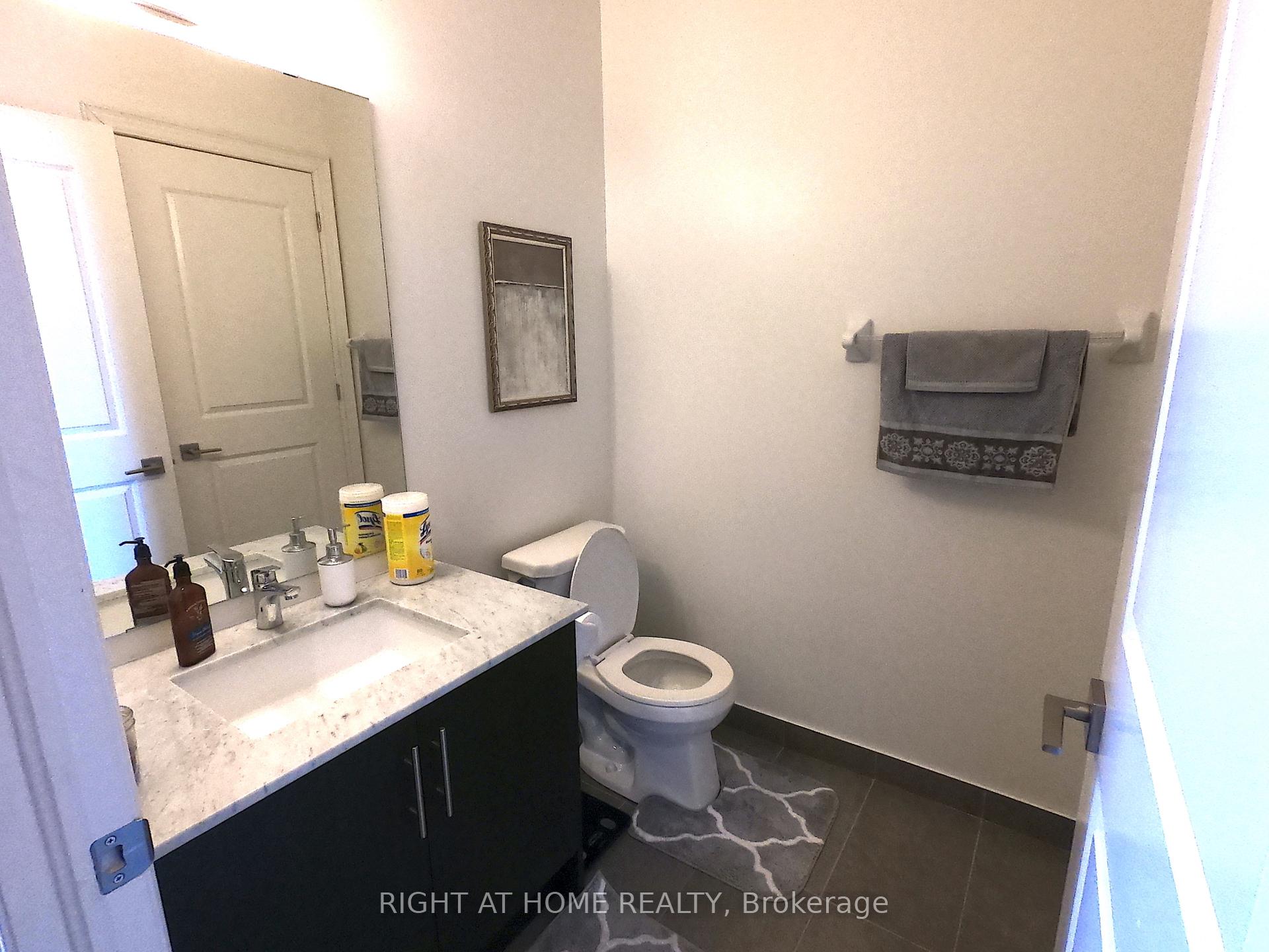 Photo 20 of Unit 801, 23 Glebe Road W, Toronto, Yonge-Eglinton — HOMEH