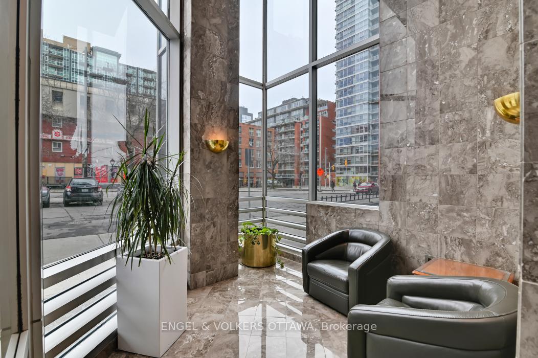 Photo 7 of Unit 402, 160 George Street, Ottawa, Lower Town/Byward Market — HOMEH