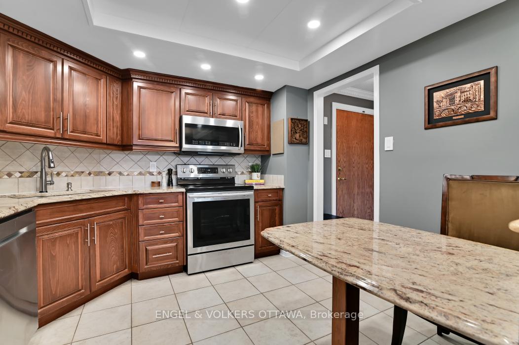 Photo 17 of Unit 402, 160 George Street, Ottawa, Lower Town/Byward Market — HOMEH