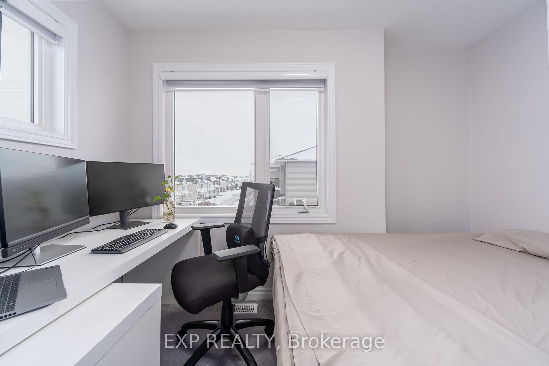 Photo 20 of 103 Walleye Private, Ottawa, Barrhaven - Half Moon Bay — HOMEH