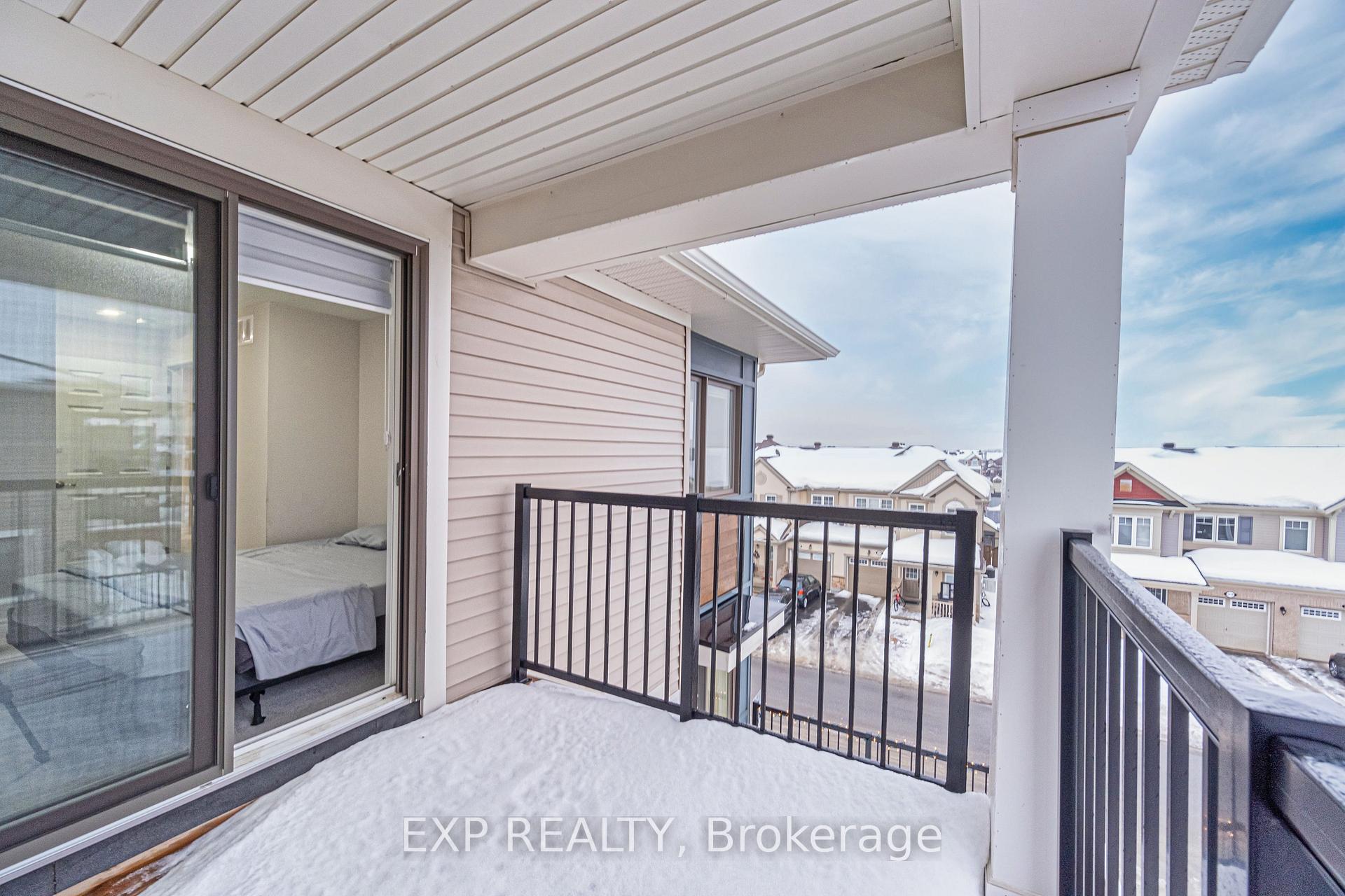 Photo 25 of 103 Walleye Private, Ottawa, Barrhaven - Half Moon Bay — HOMEH
