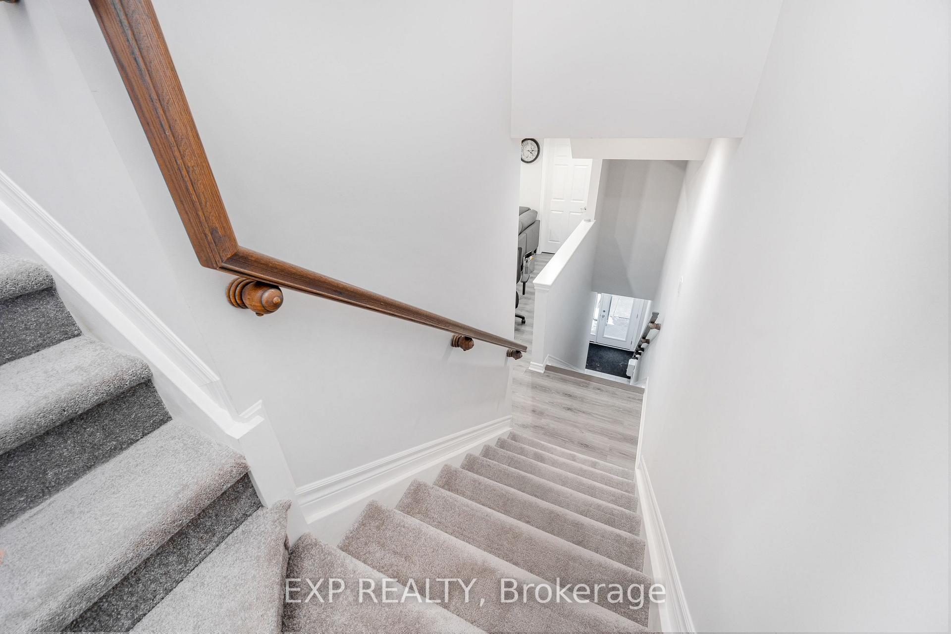Photo 31 of 103 Walleye Private, Ottawa, Barrhaven - Half Moon Bay — HOMEH
