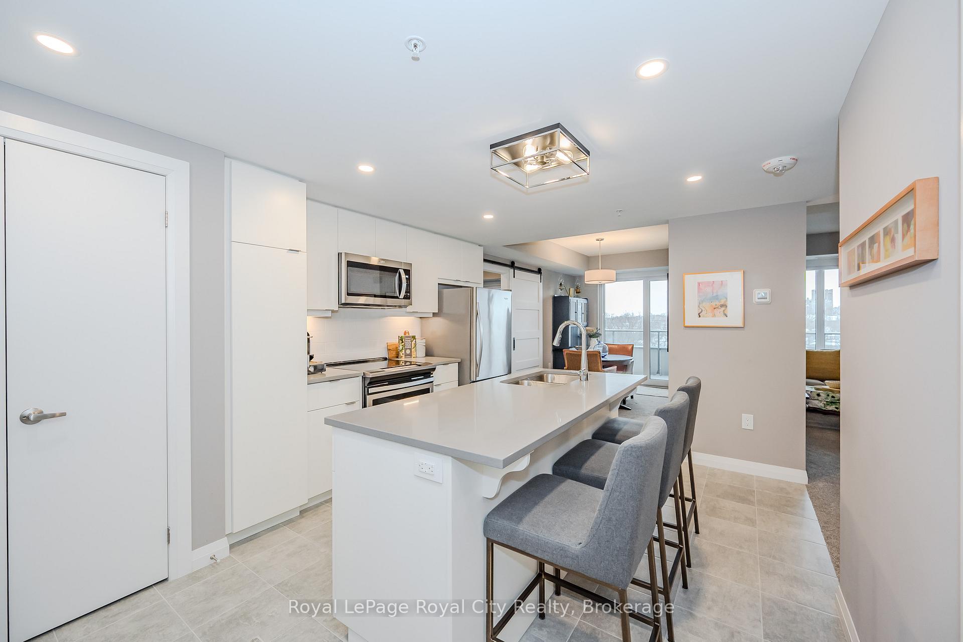 Photo 4 of Unit 610, 73 Arthur Street S, Guelph, St. Patrick's Ward — HOMEH