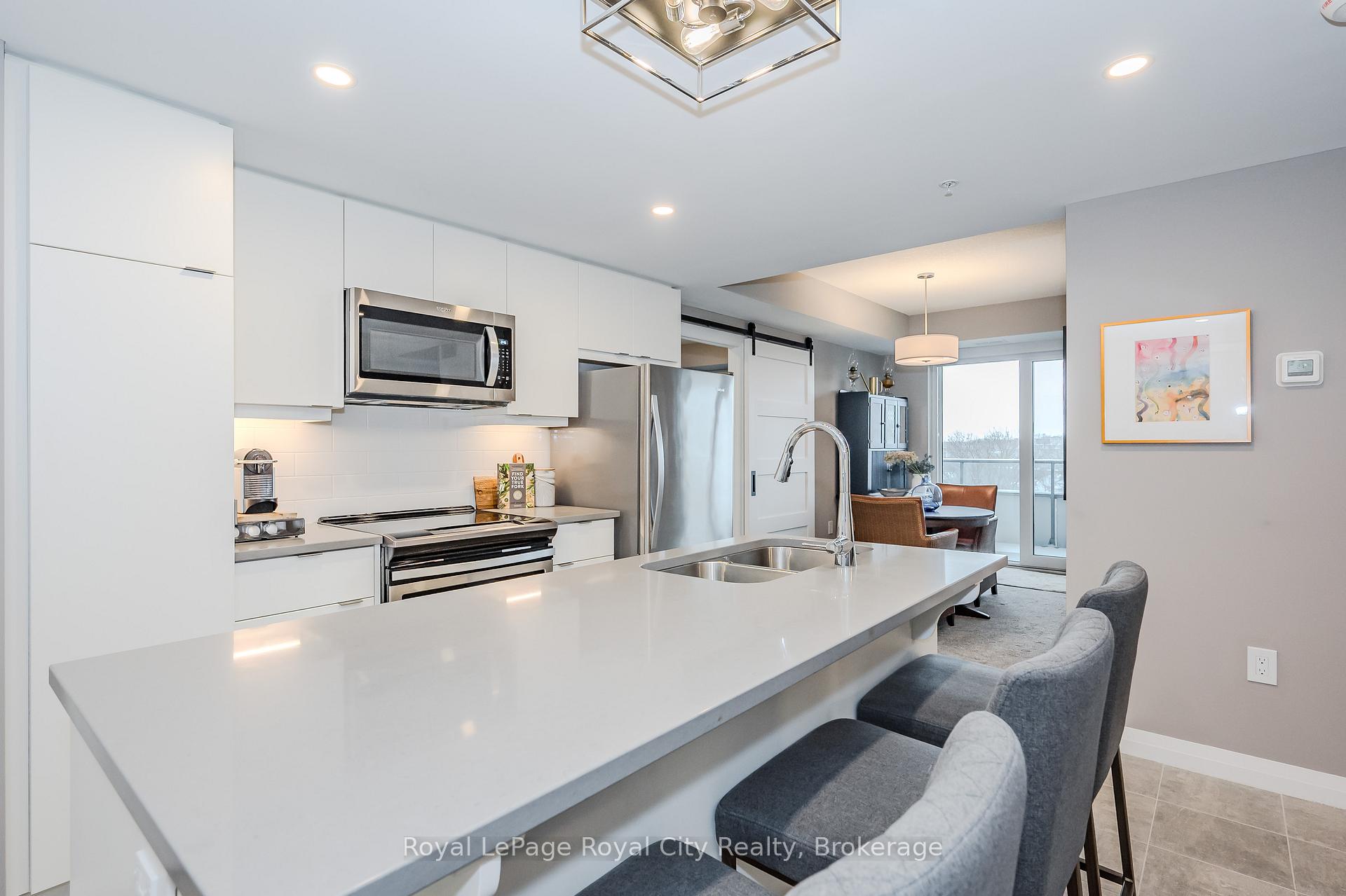 Photo 6 of Unit 610, 73 Arthur Street S, Guelph, St. Patrick's Ward — HOMEH