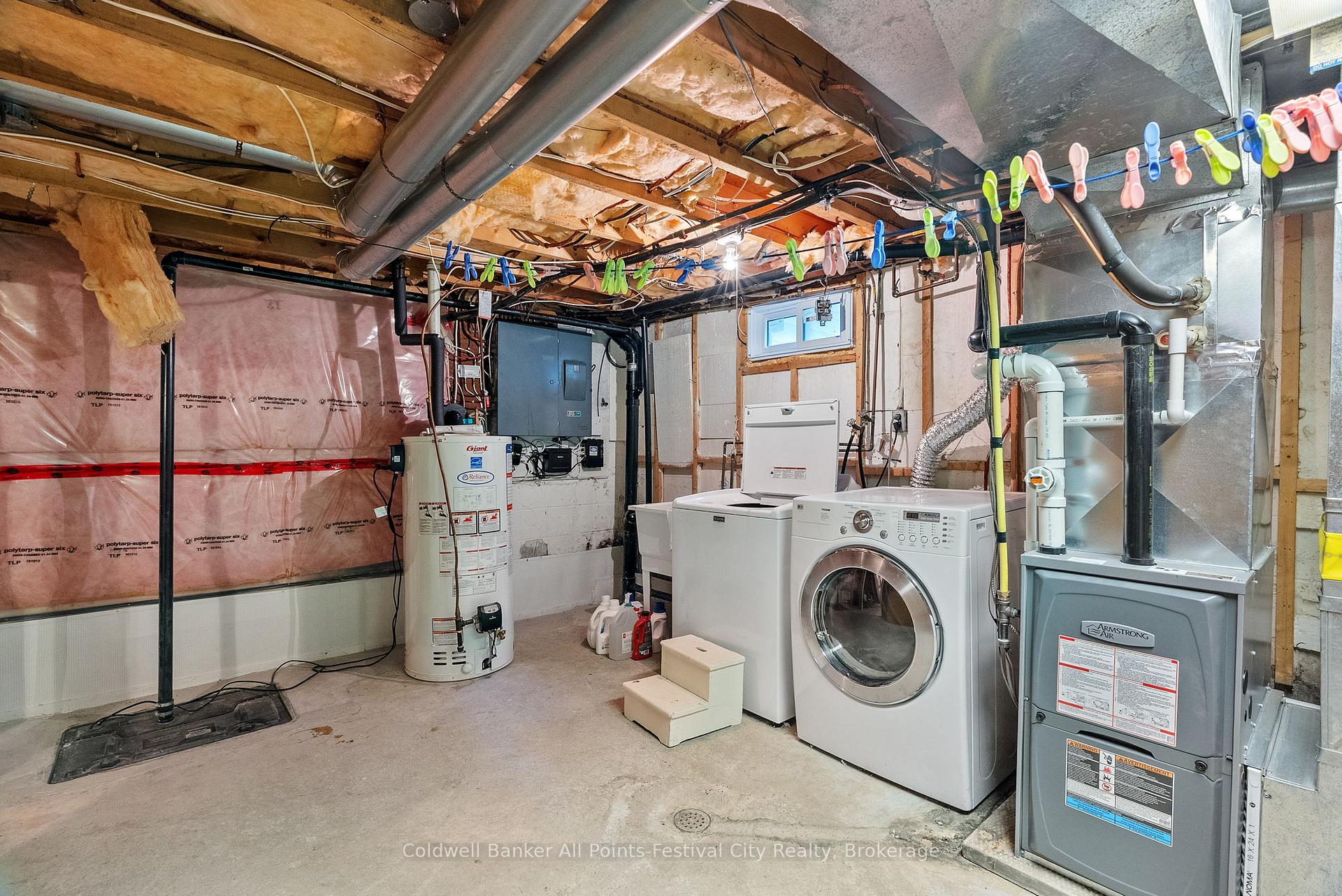 Photo 32 of 255 Christina Court, Goderich, Goderich (Town) — HOMEH
