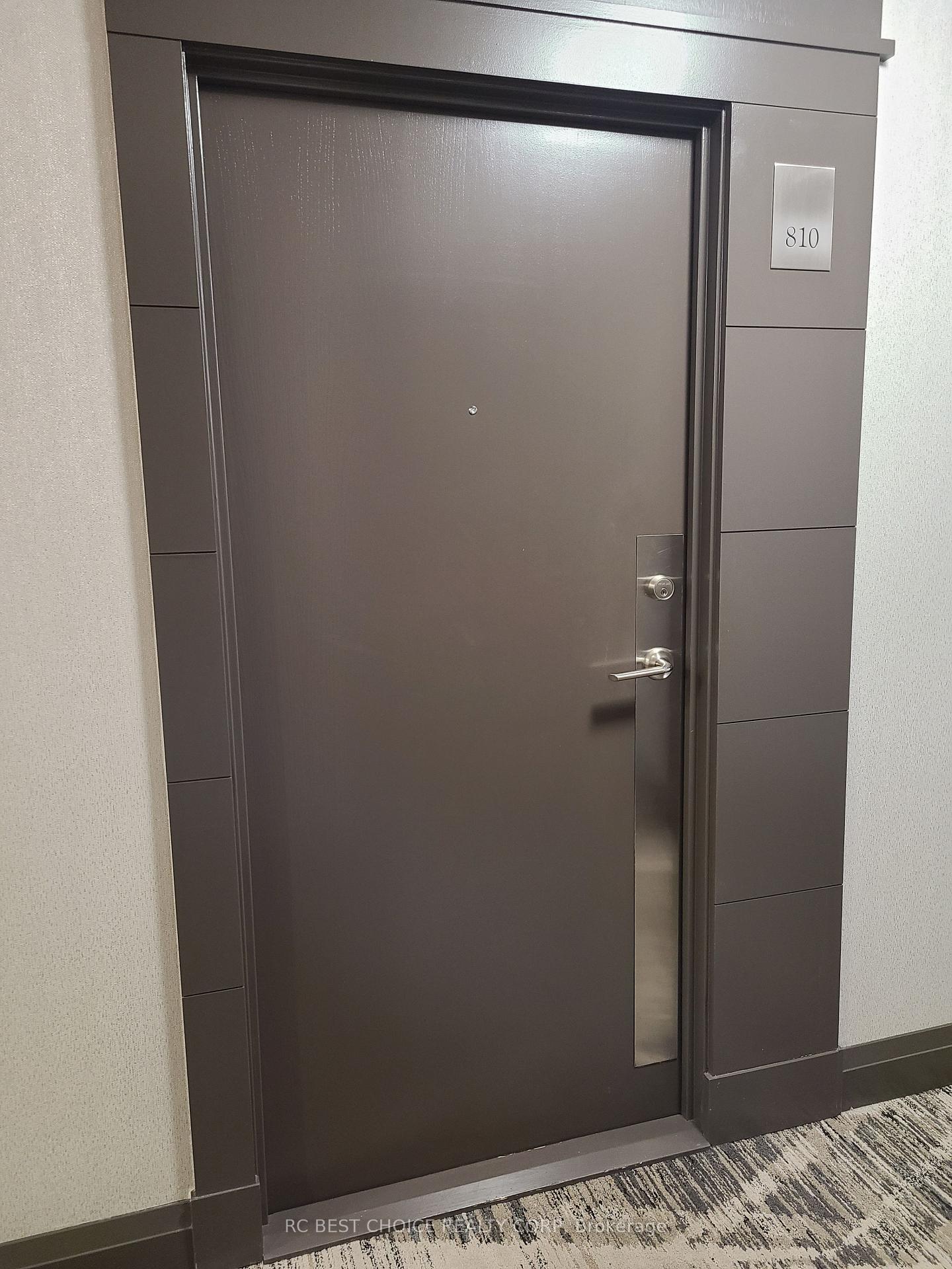 Photo 3 of Unit 810, 32 Clegg Road, Markham, Unionville — HOMEH